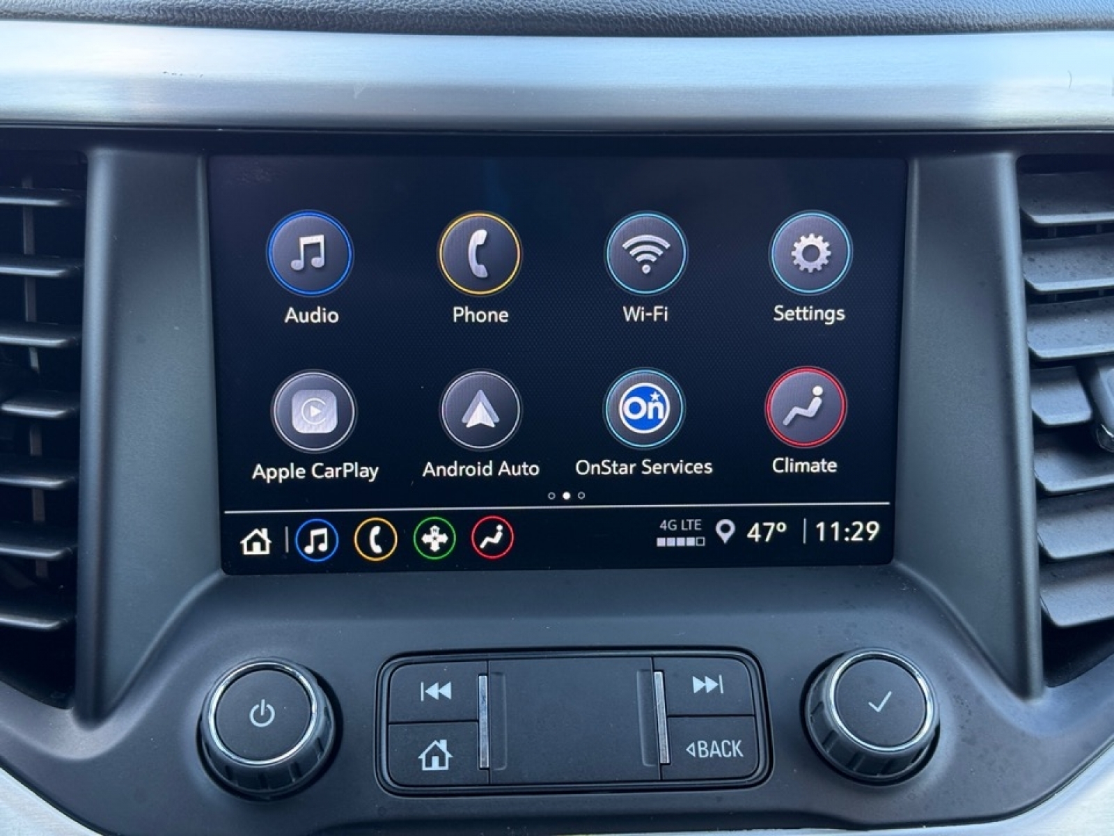 2022 GMC Acadia AWD SLE, 39775, Photo