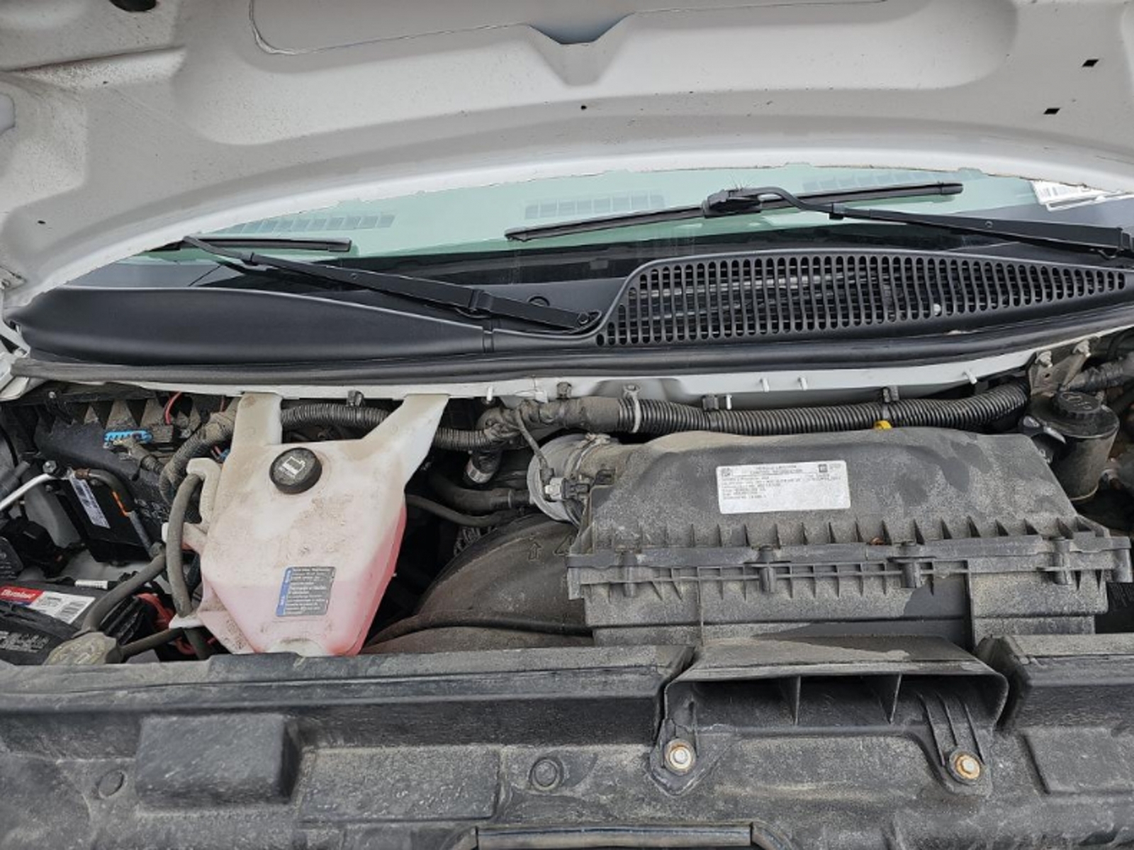 2022 GMC Savana Cargo RWD 2500 Regular Wheelbase Work Van, 39706, Photo