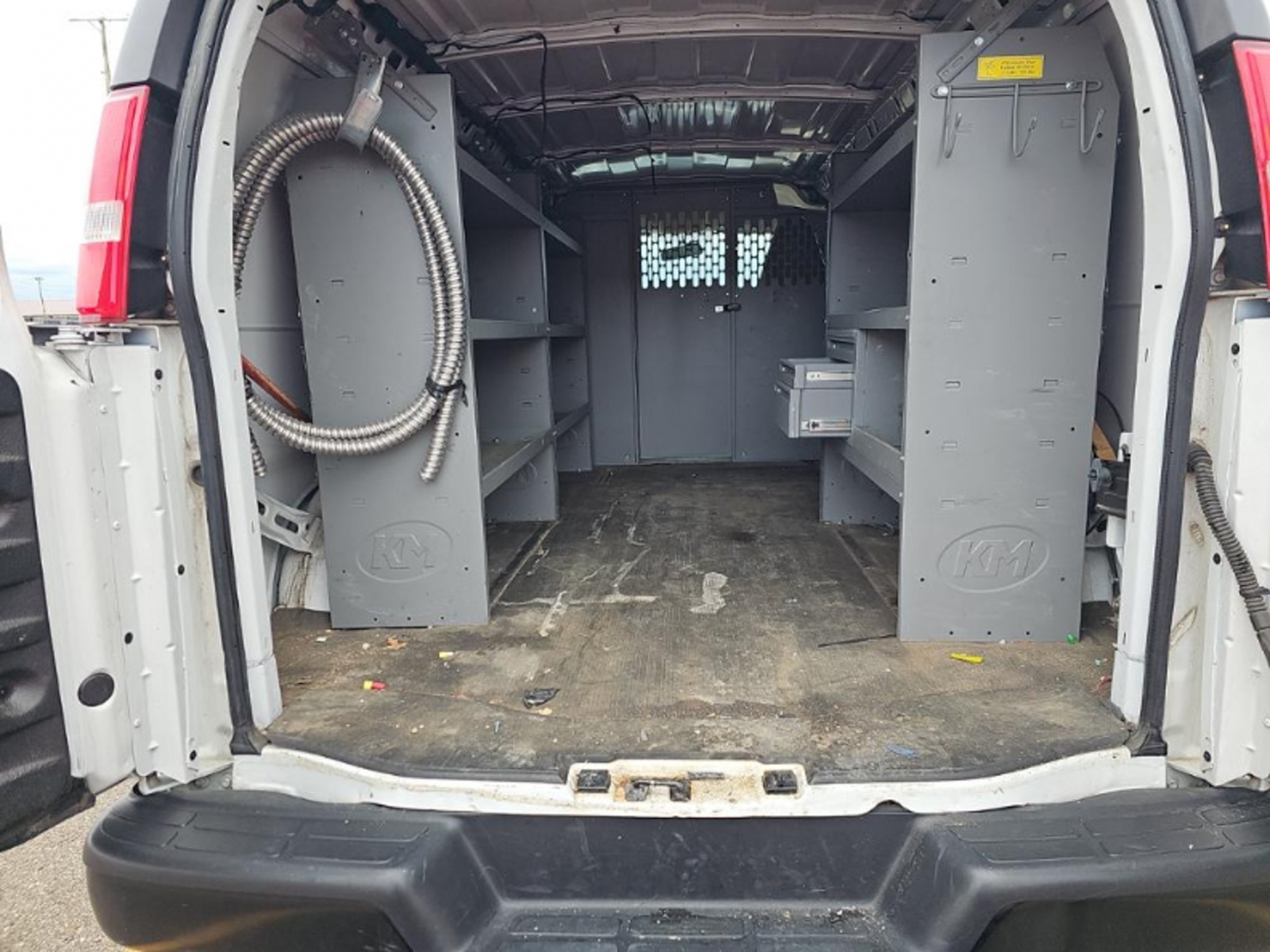 2022 GMC Savana Cargo RWD 2500 Regular Wheelbase Work Van, 39706, Photo