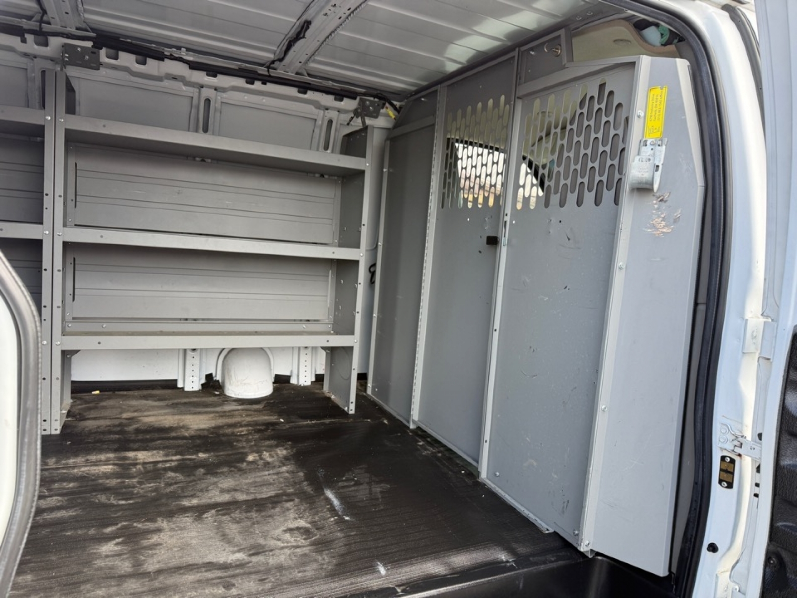 2022 GMC Savana Cargo RWD 2500 Regular Wheelbase Work Van, 39706, Photo