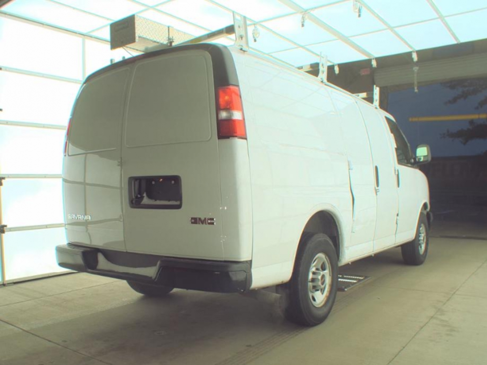 2022 GMC Savana Cargo RWD 2500 Regular Wheelbase Work Van, 39706, Photo