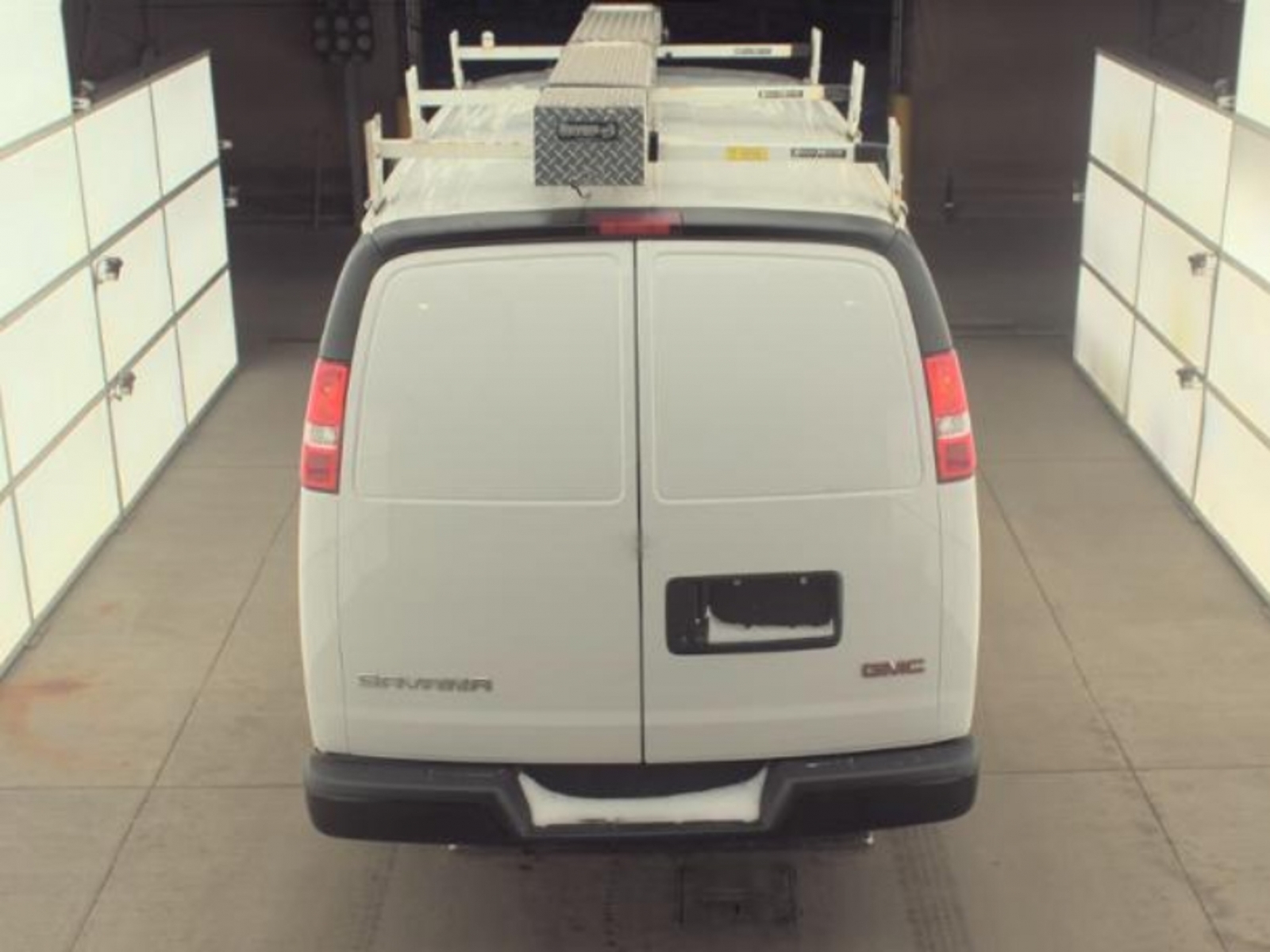 2022 GMC Savana Cargo RWD 2500 Regular Wheelbase Work Van, 39706, Photo