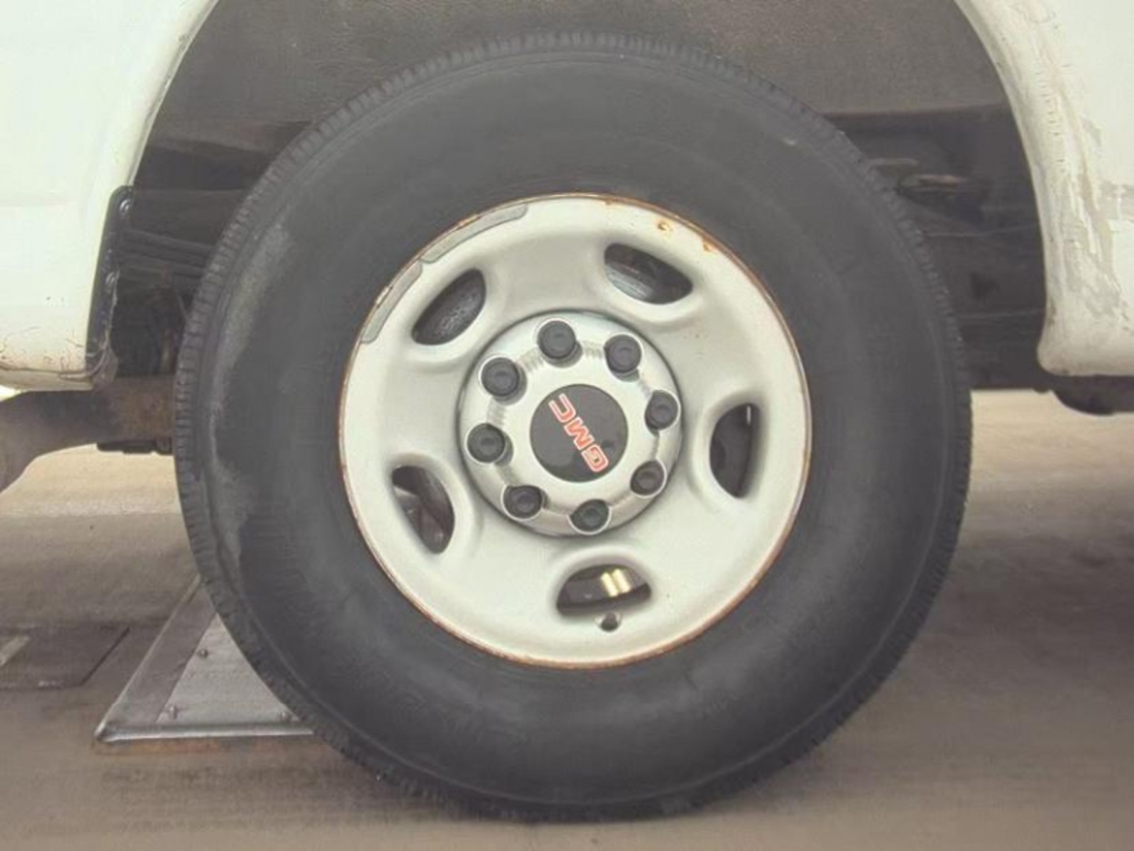 2022 GMC Savana Cargo RWD 2500 Regular Wheelbase Work Van, 39706, Photo