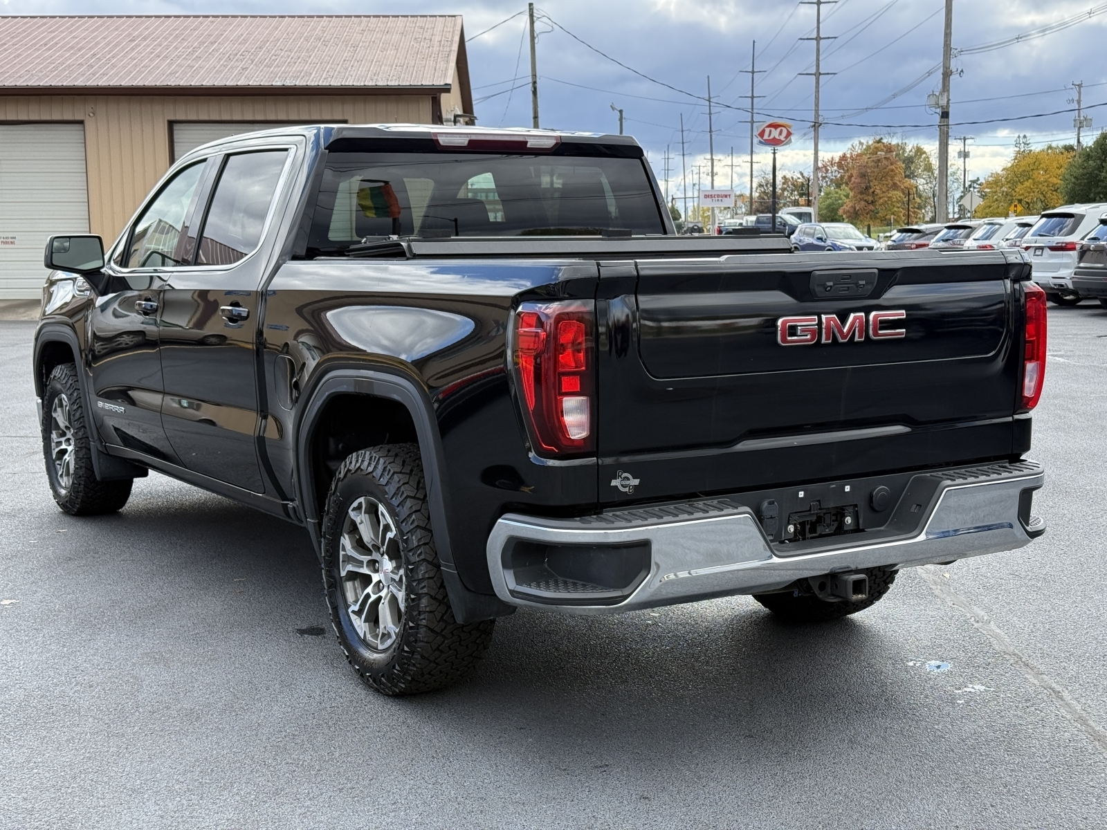 2022 GMC Sierra 1500 4WD Crew Cab Short Box SLE, 39072, Photo