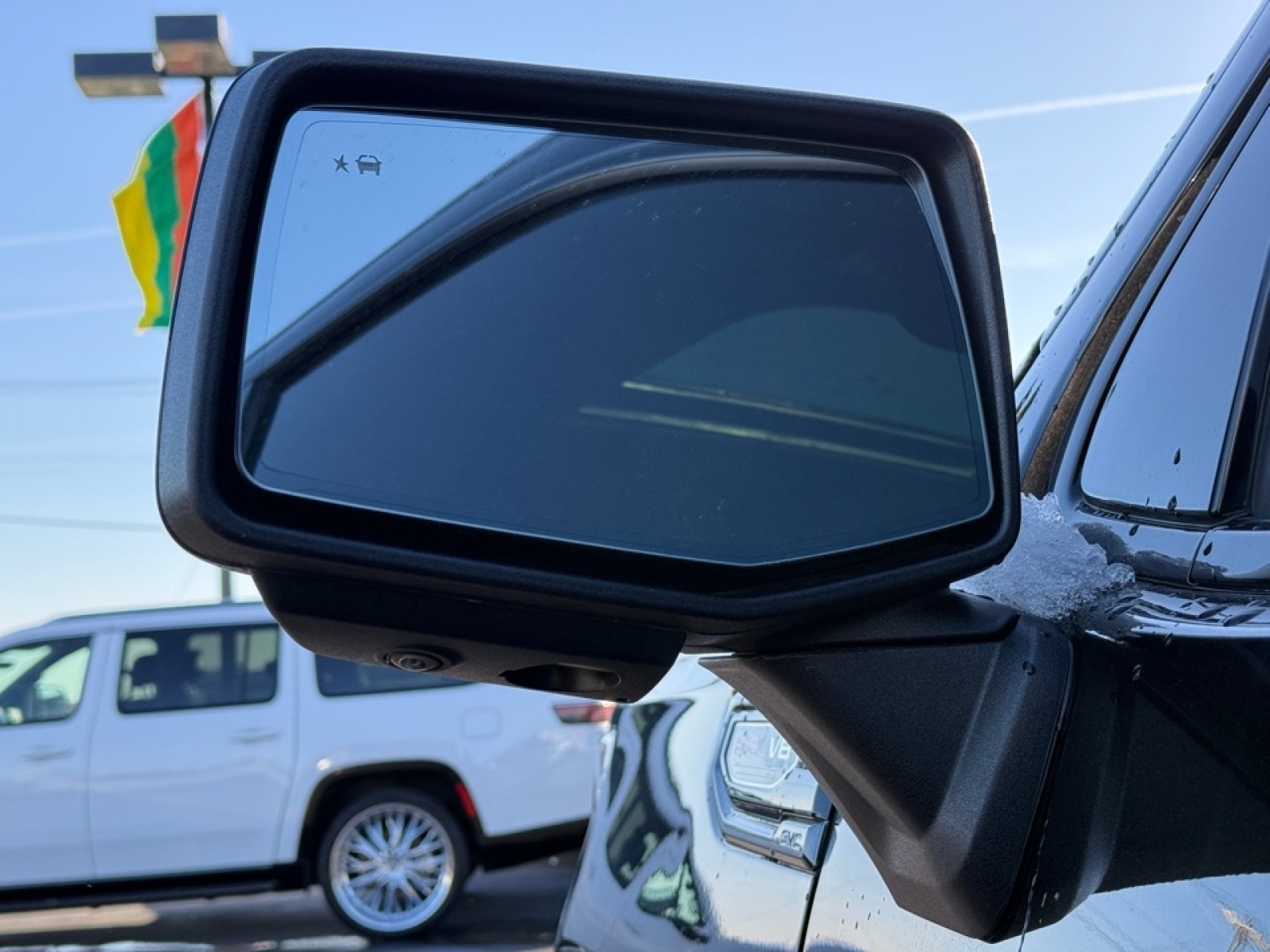 2022 GMC Sierra 1500 4WD Crew Cab Short Box AT4, 39135, Photo