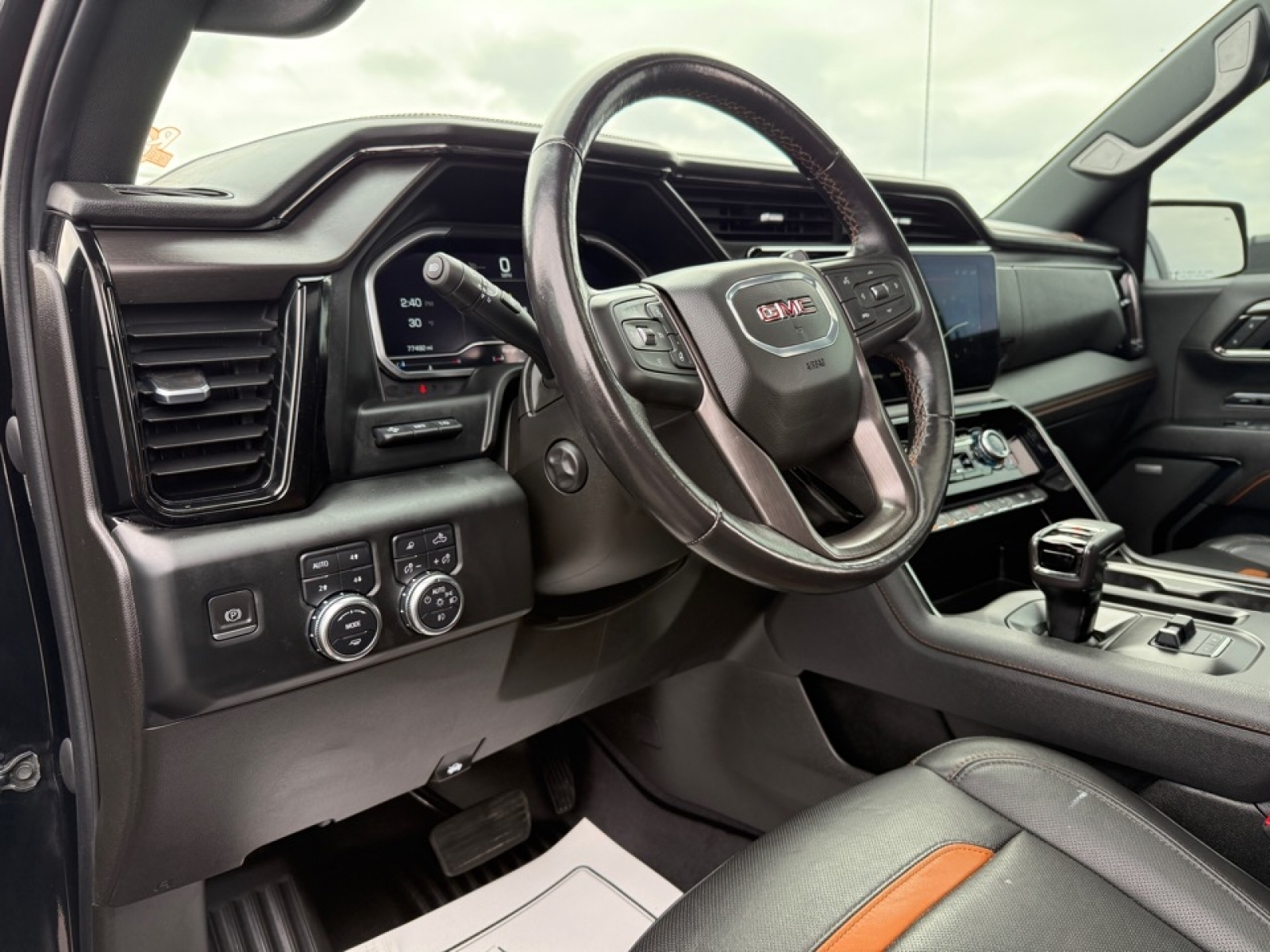2022 GMC Sierra 1500 AT4, 39301, Photo