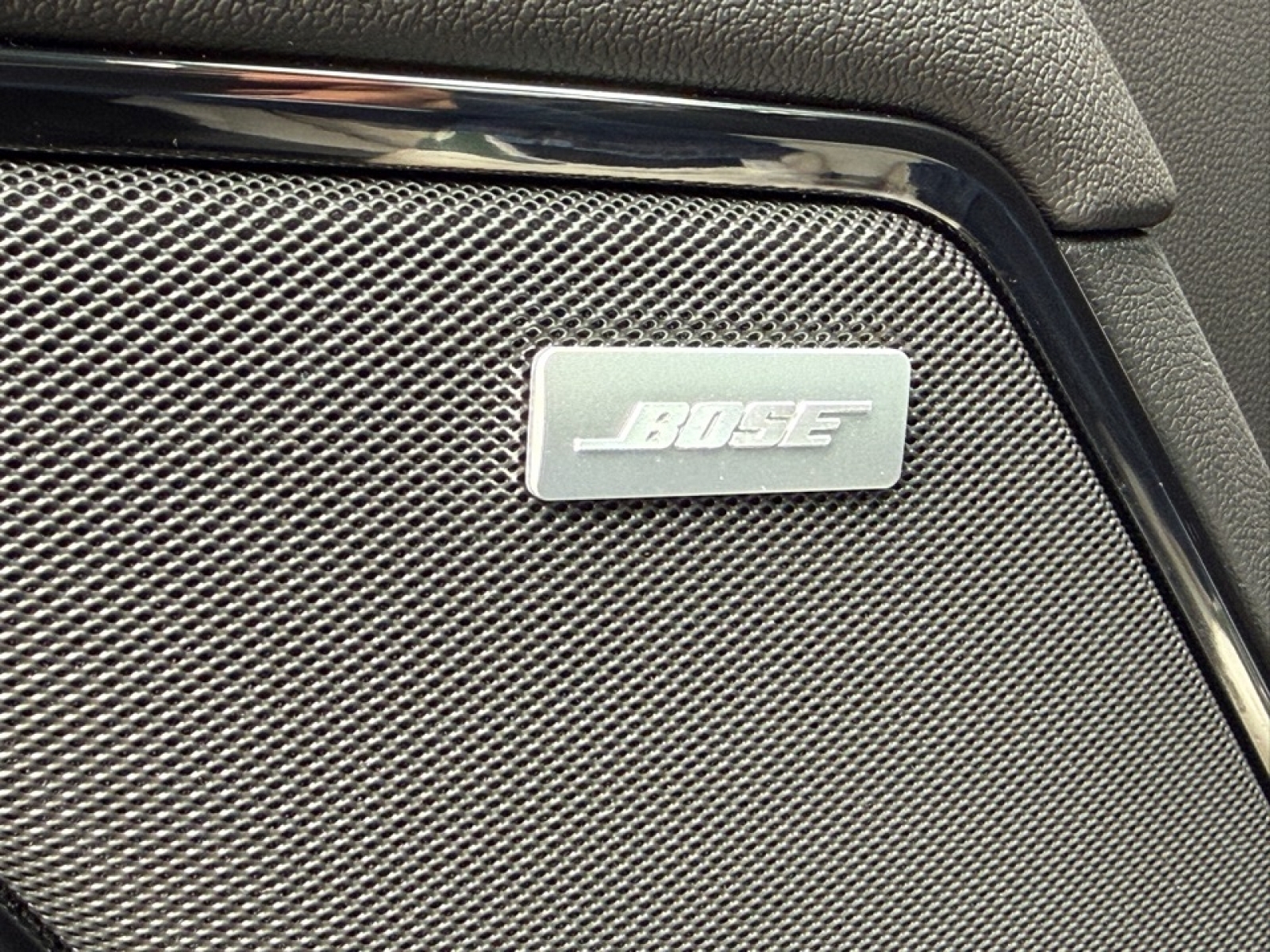 2022 GMC Sierra 1500 AT4, 39301, Photo