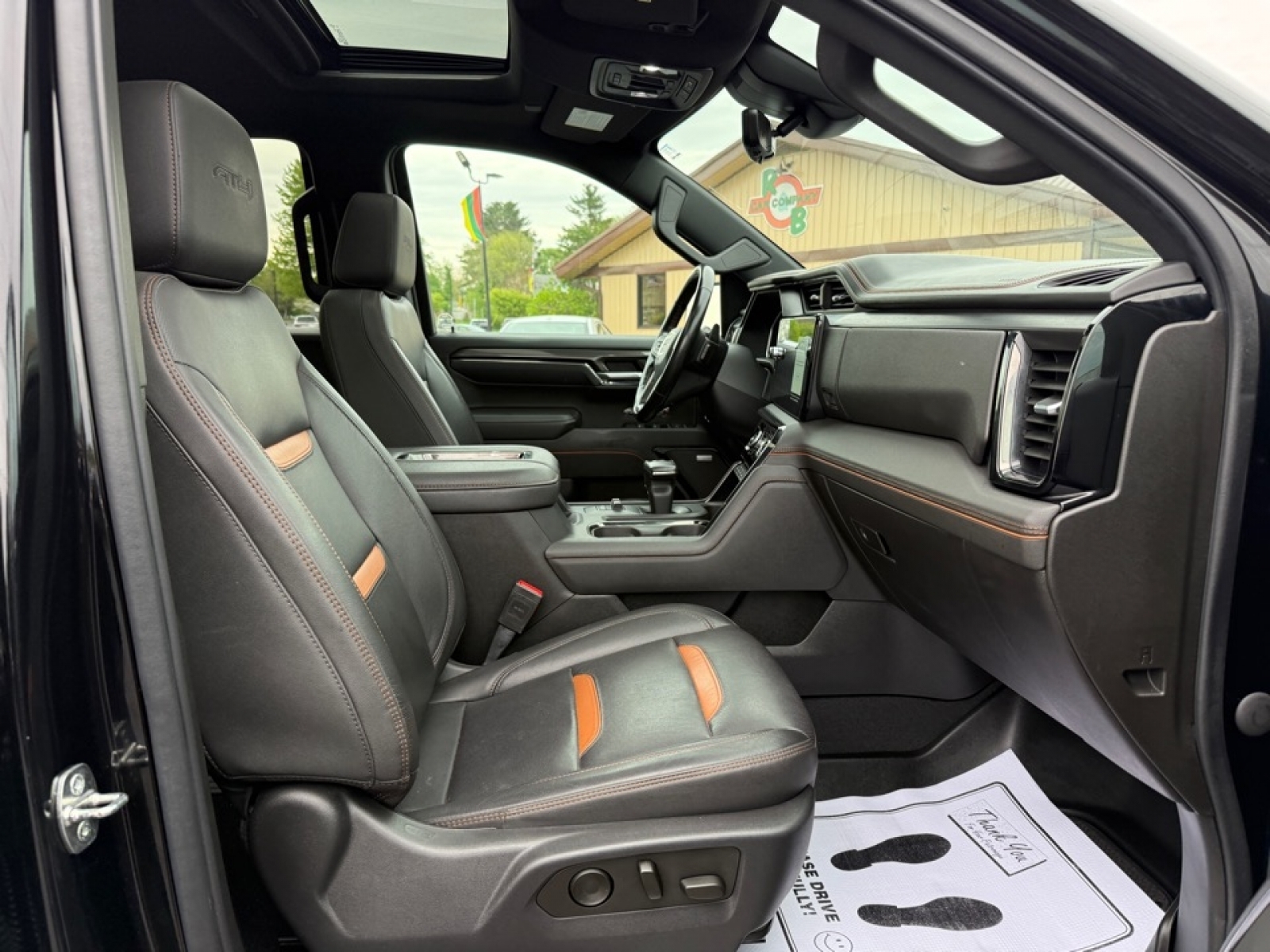 2022 GMC Sierra 1500 AT4, 39808, Photo