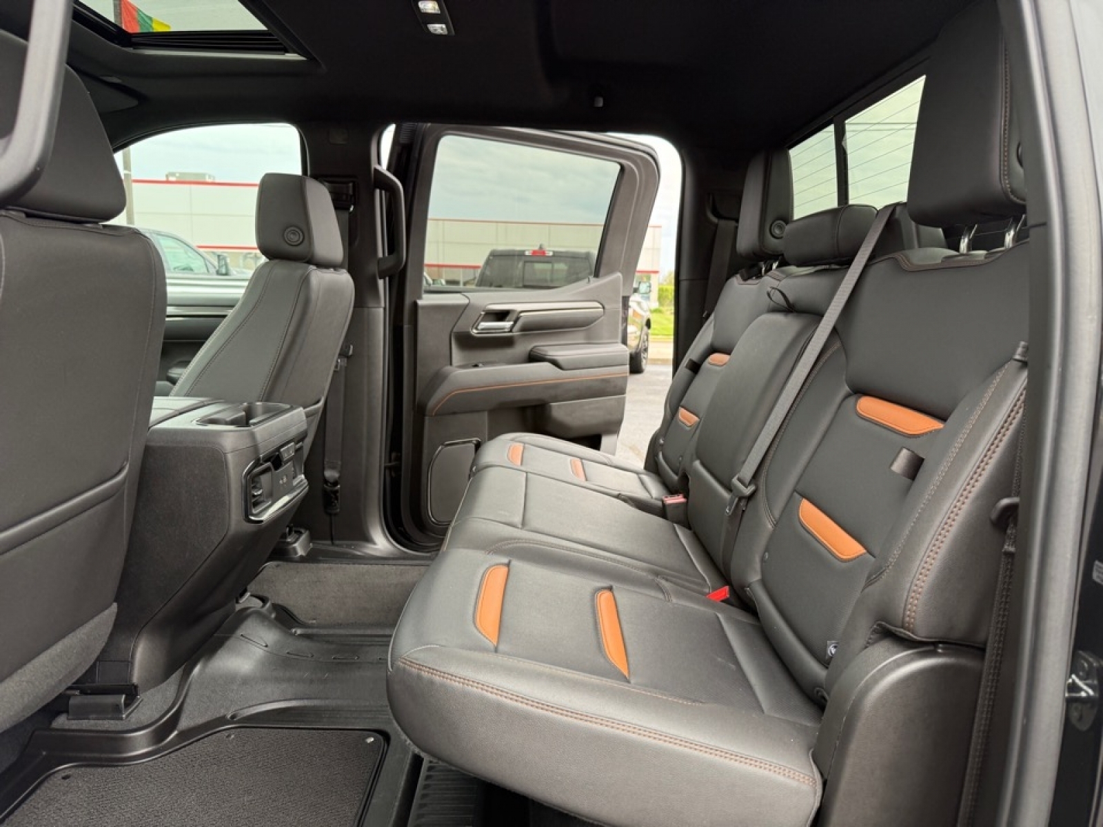 2022 GMC Sierra 1500 AT4, 39808, Photo