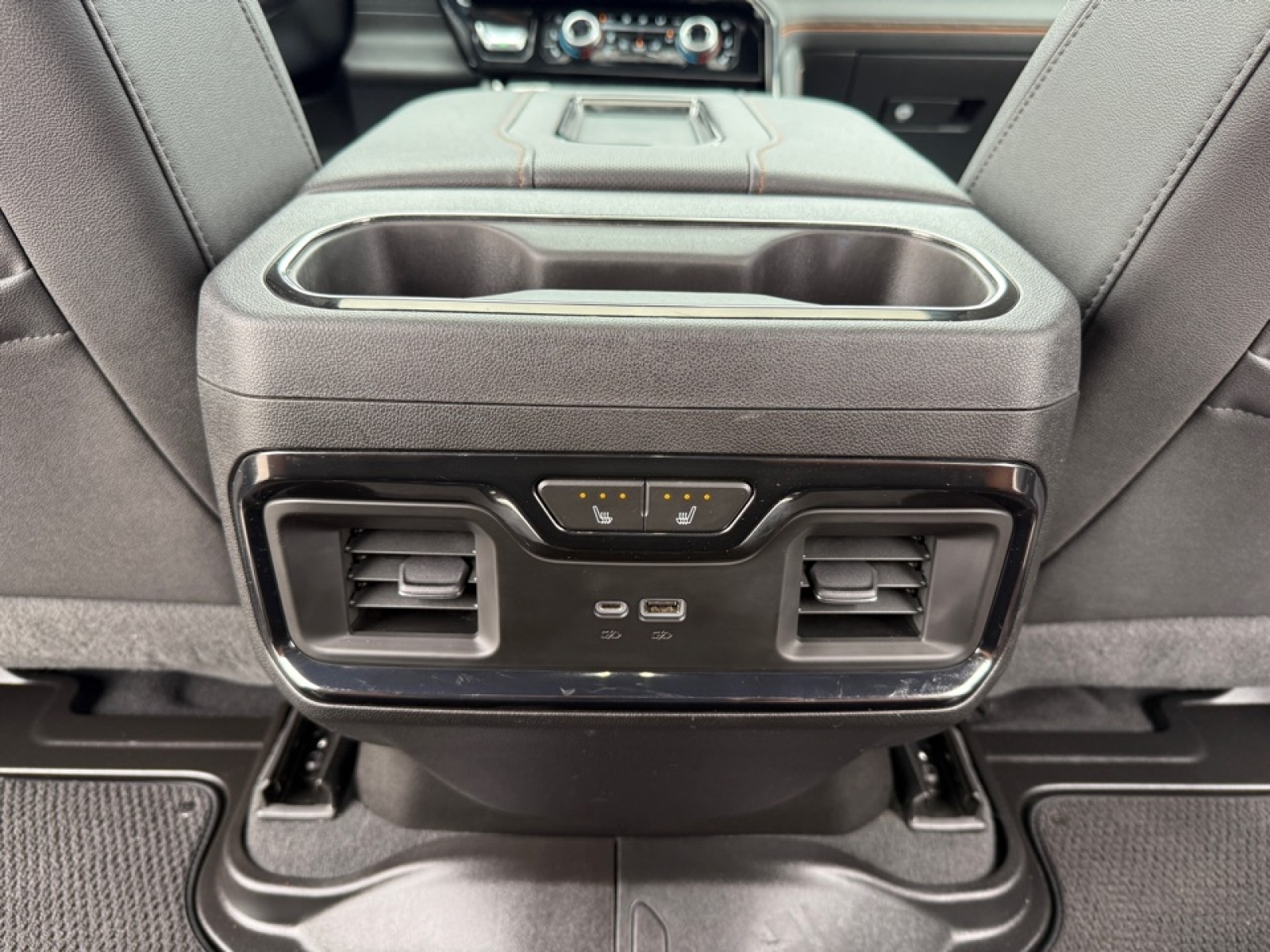 2022 GMC Sierra 1500 AT4, 39808, Photo