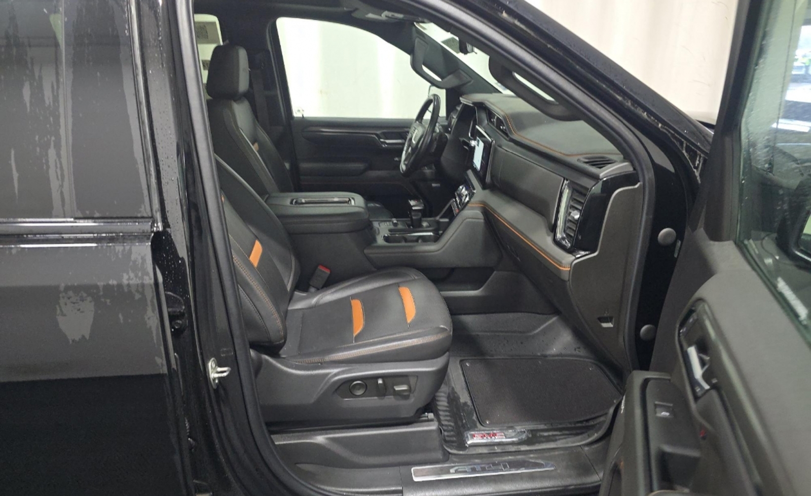 2022 GMC Sierra 1500 AT4, 39808, Photo