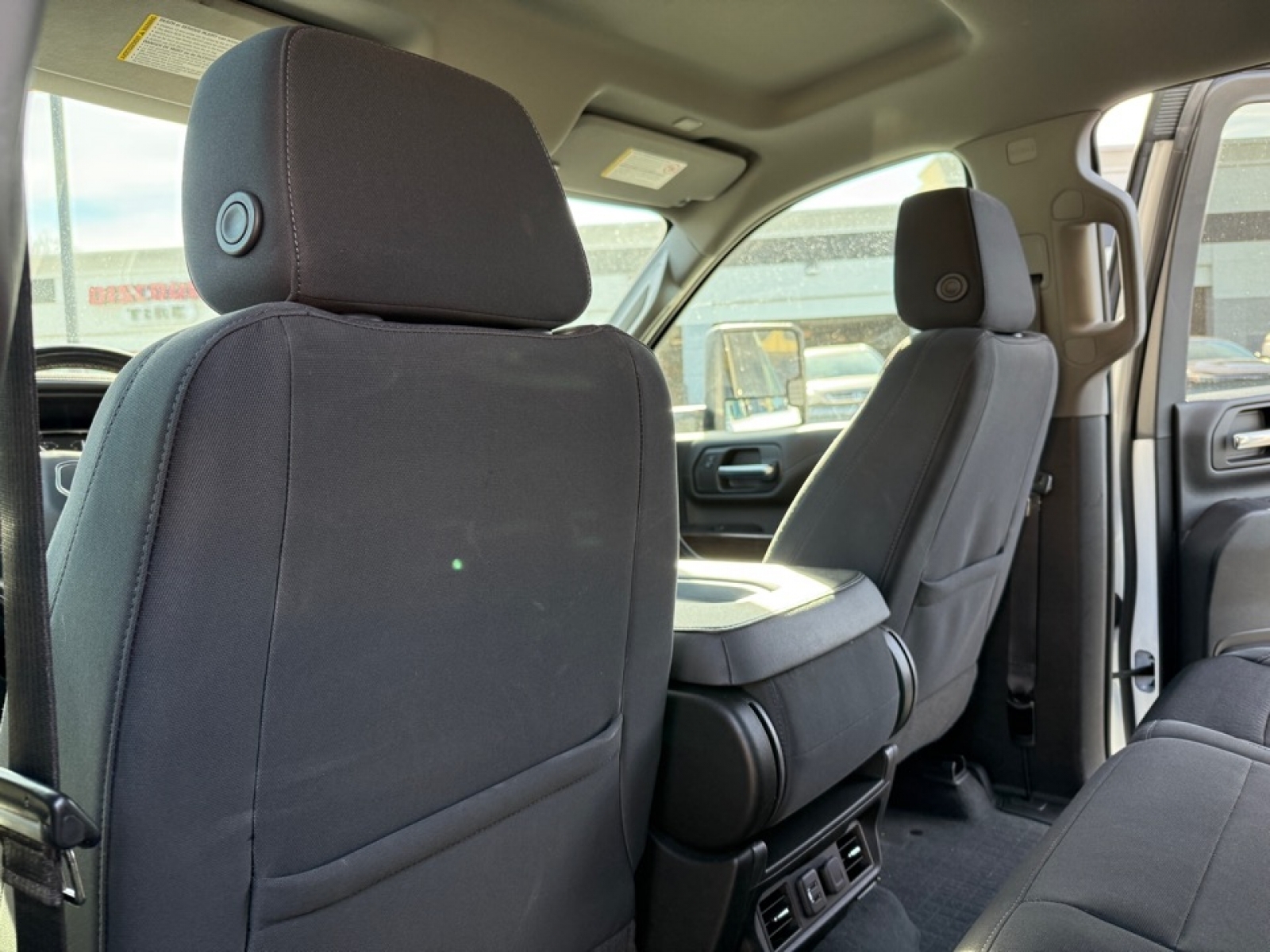 2022 GMC Sierra 2500HD 4WD Double Cab Standard Bed SLE, 39171, Photo