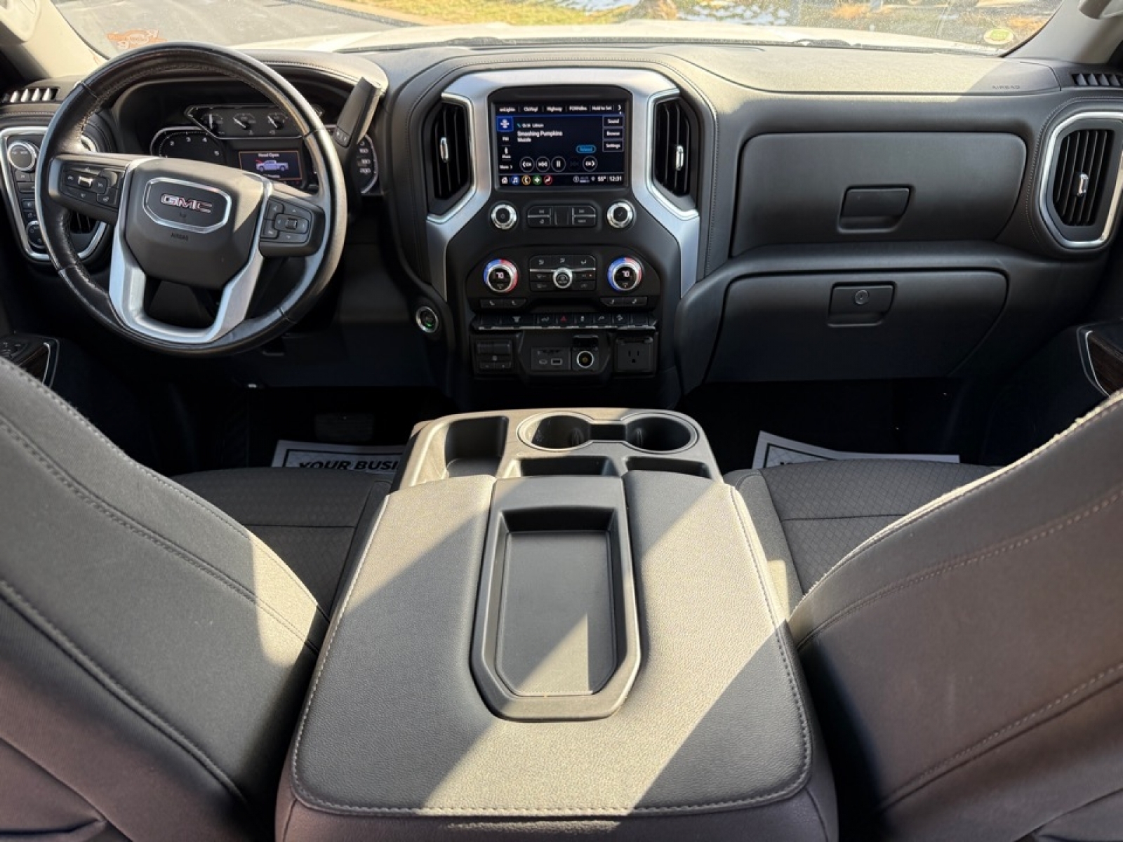 2022 GMC Sierra 2500HD 4WD Double Cab Standard Bed SLE, 39171, Photo