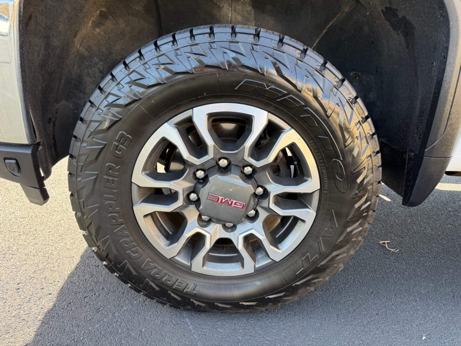 2022 GMC Sierra 2500HD 4WD Double Cab Standard Bed SLE, 39171, Photo