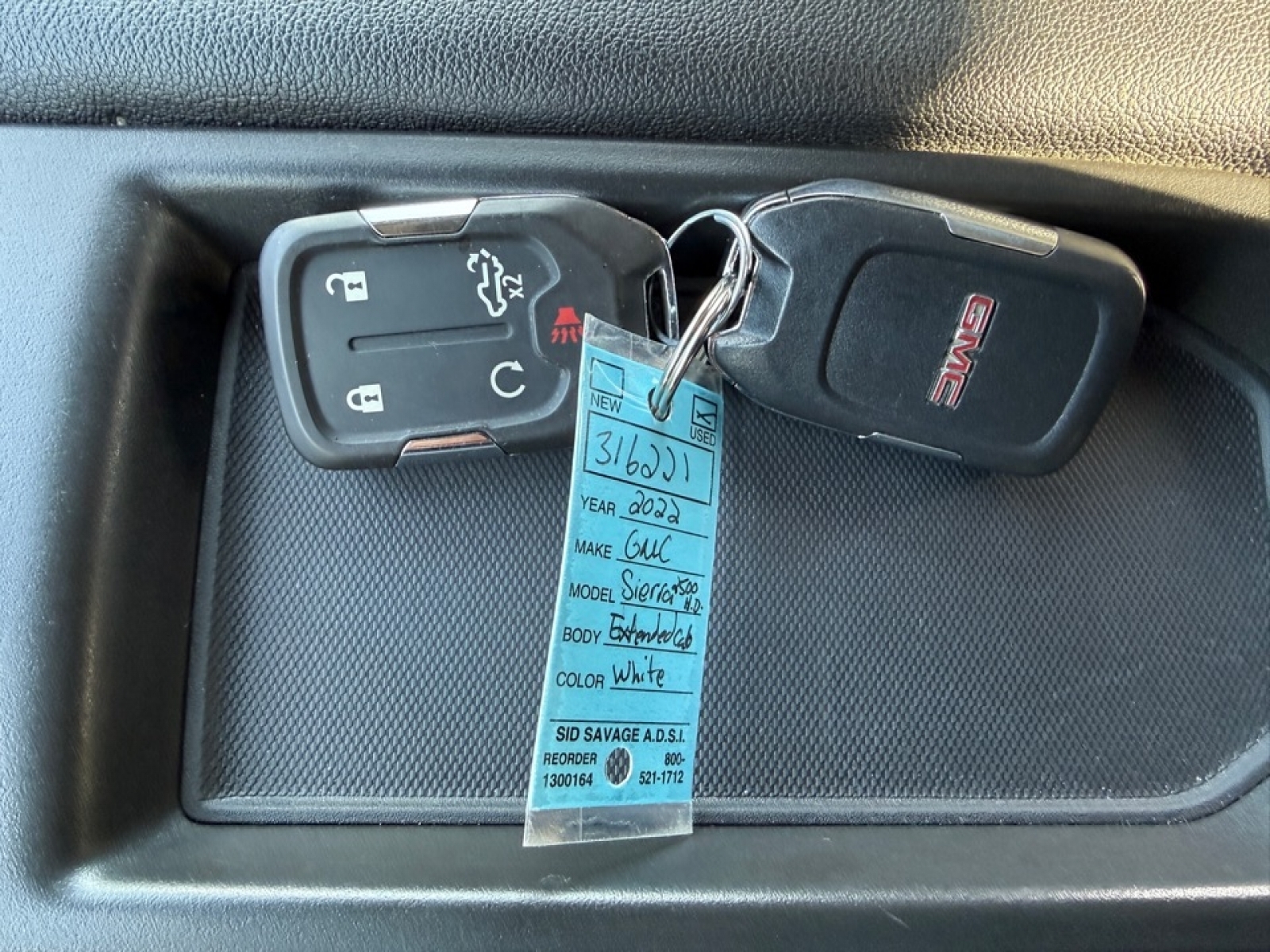 2022 GMC Sierra 2500HD 4WD Double Cab Standard Bed SLE, 39171, Photo