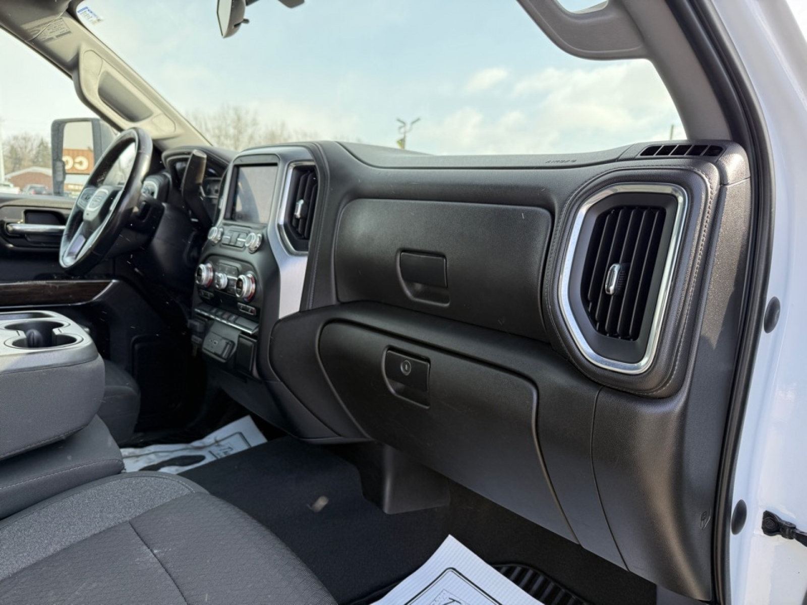 2022 GMC Sierra 2500HD SLE, 39377, Photo