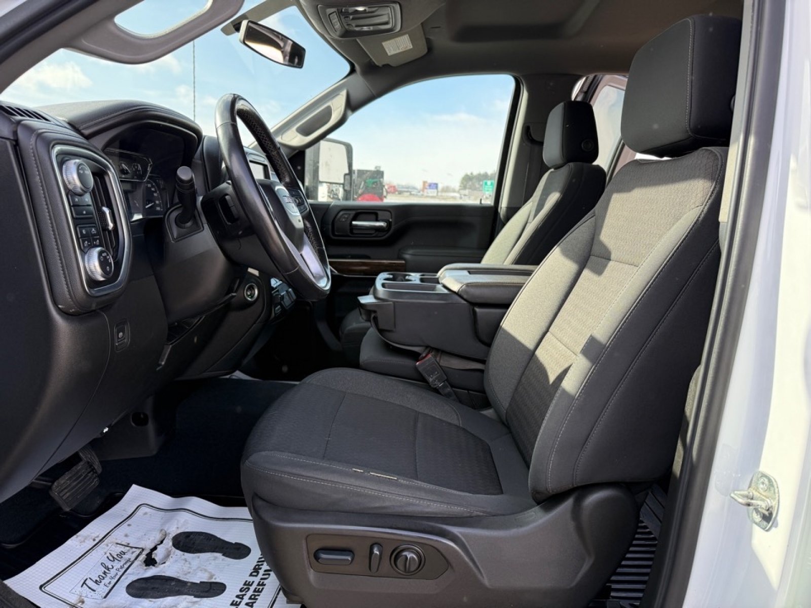 2022 GMC Sierra 2500HD SLE, 39377, Photo