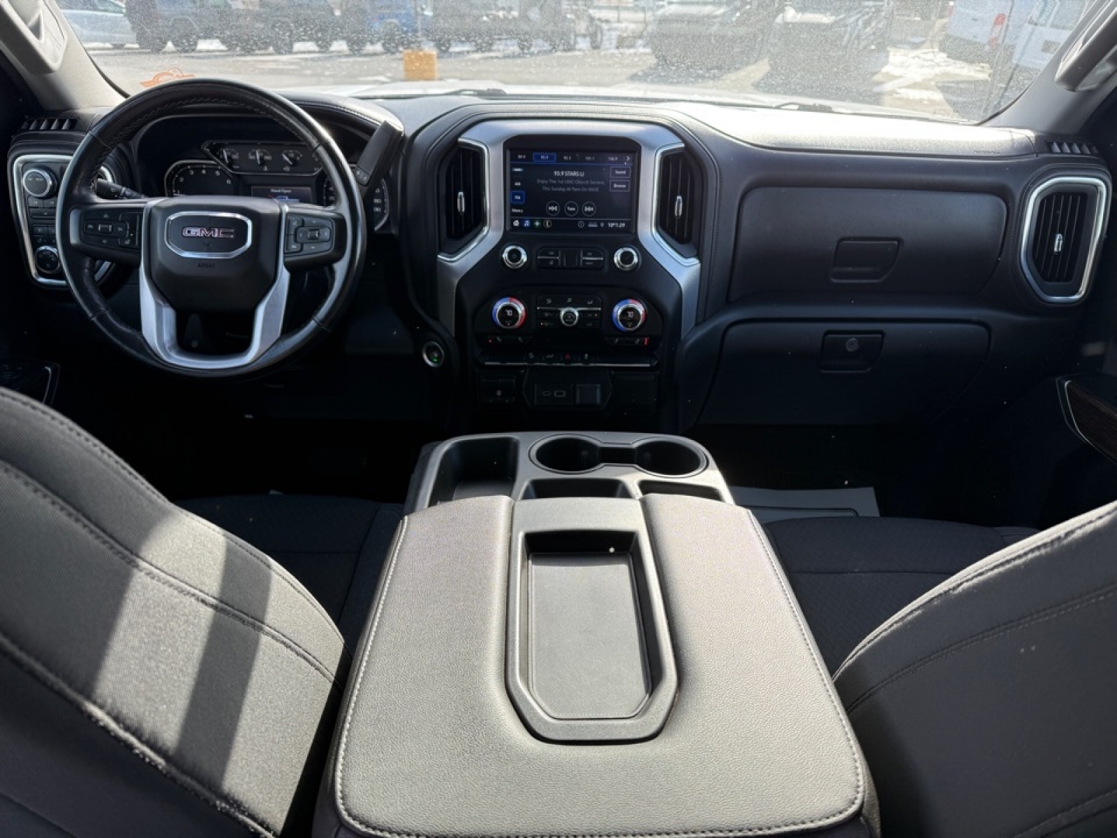 2022 GMC Sierra 2500HD SLE, 39377, Photo