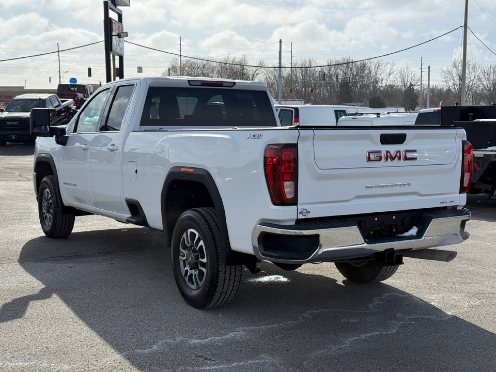 2022 GMC Sierra 2500HD SLE, 39377, Photo