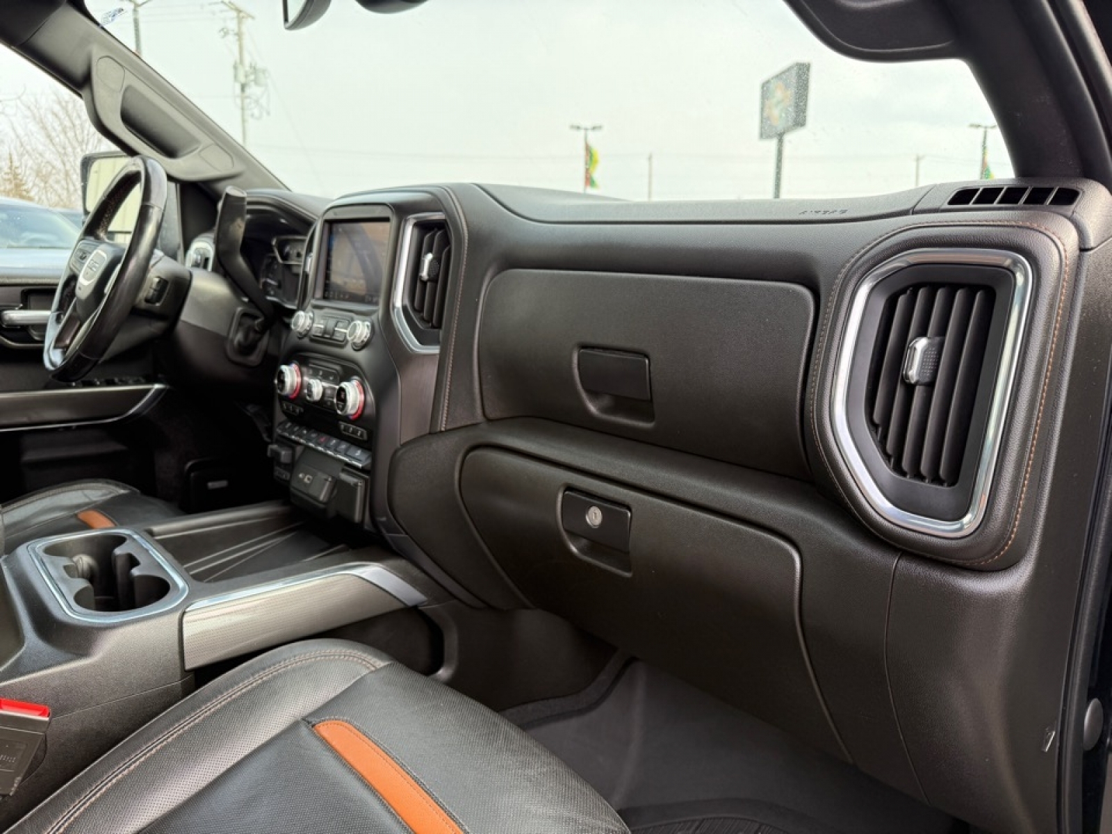 2022 GMC Sierra 2500HD AT4, 39477, Photo