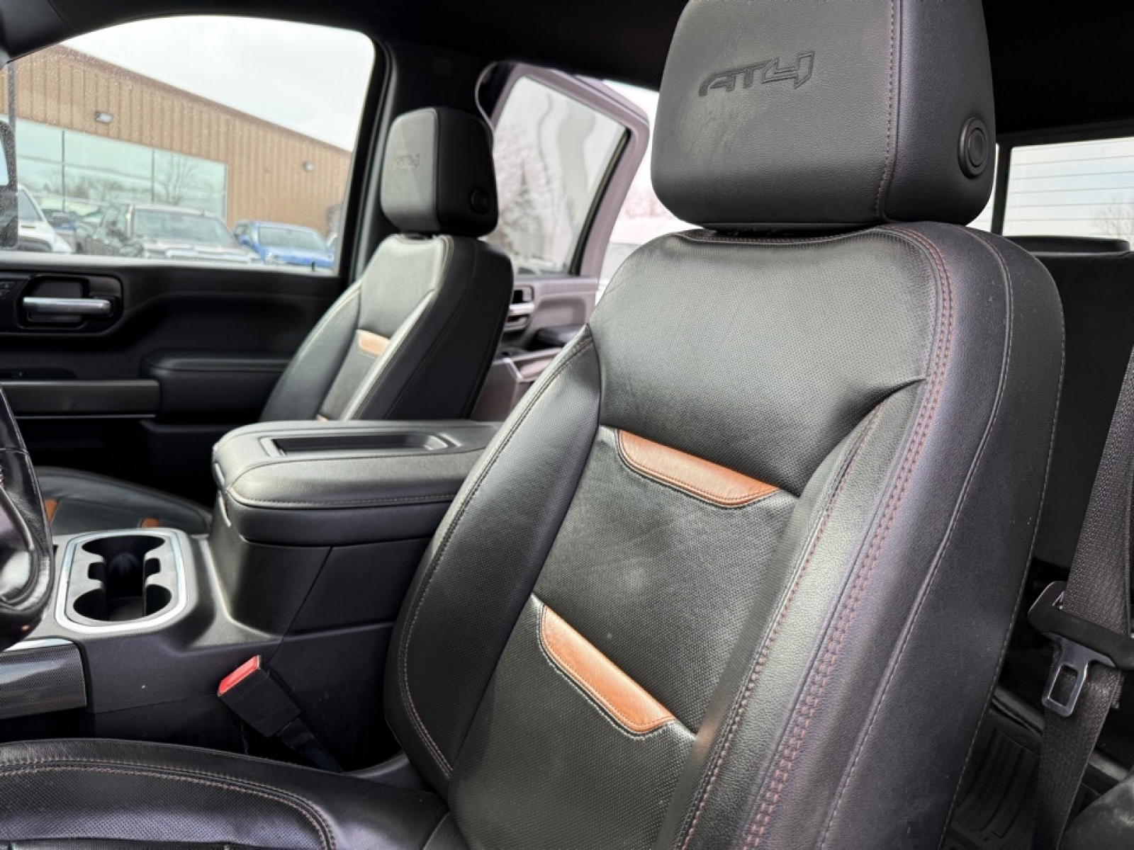 2022 GMC Sierra 2500HD AT4, 39477, Photo