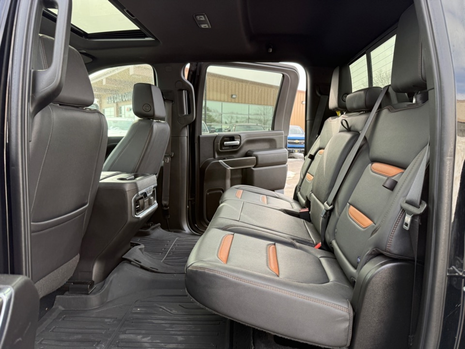 2022 GMC Sierra 2500HD AT4, 39477, Photo