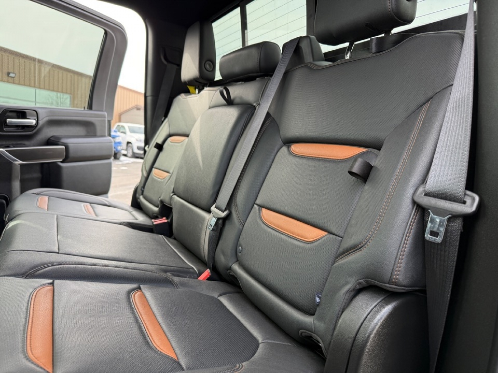 2022 GMC Sierra 2500HD AT4, 39477, Photo