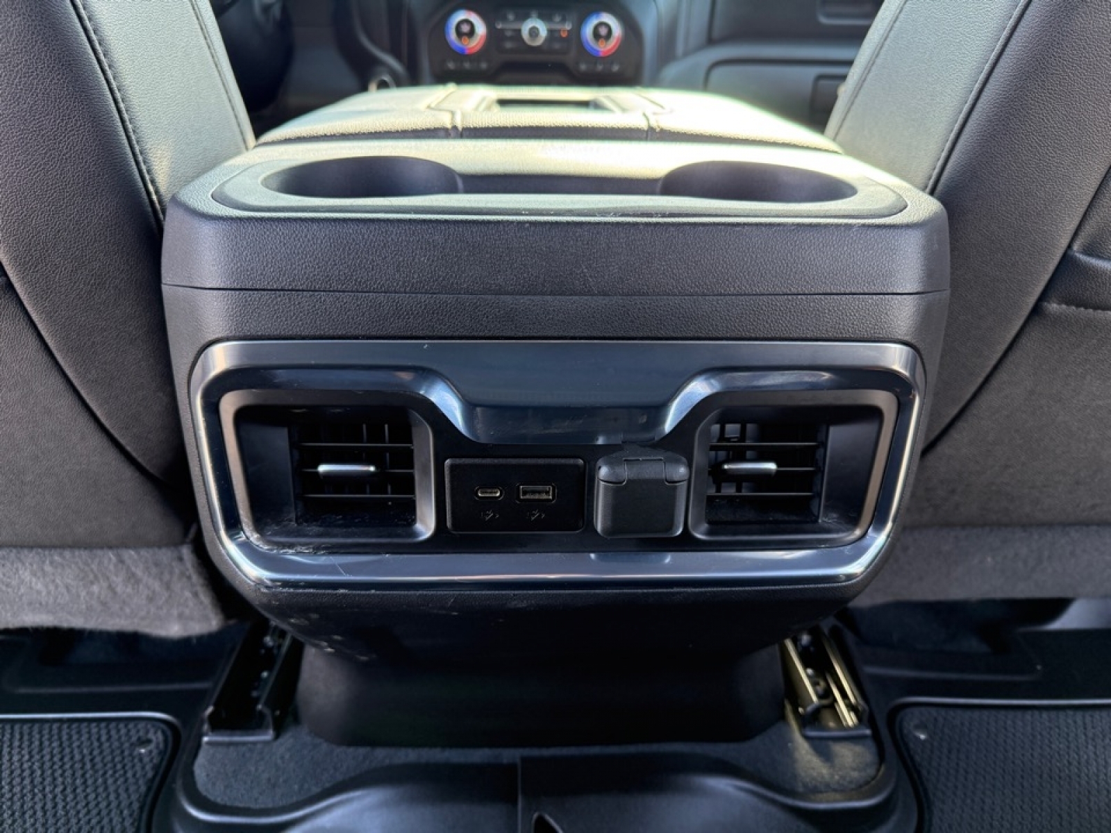 2022 GMC Sierra 2500HD AT4, 39539, Photo