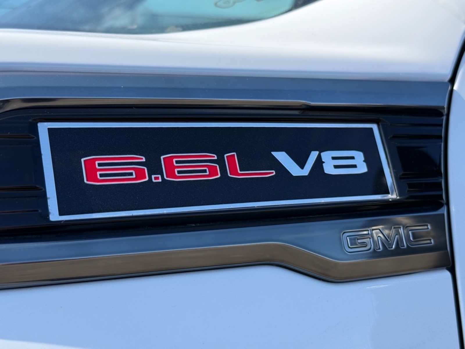 2022 GMC Sierra 2500HD AT4, 39539, Photo