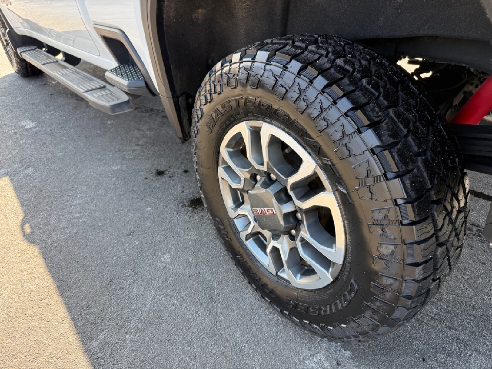 2022 GMC Sierra 2500HD AT4, 39539, Photo