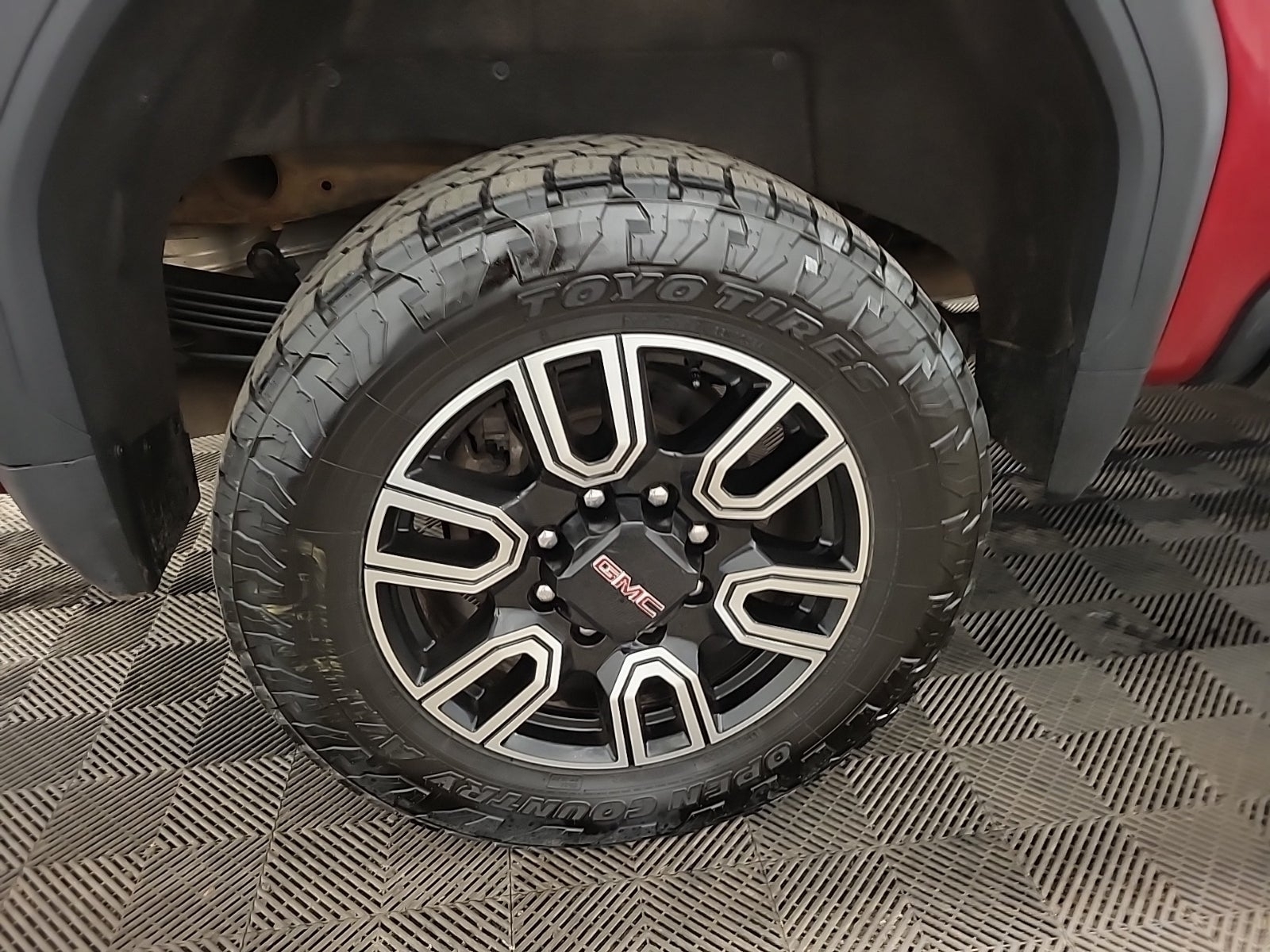 2022 GMC Sierra 2500HD AT4, 39898, Photo