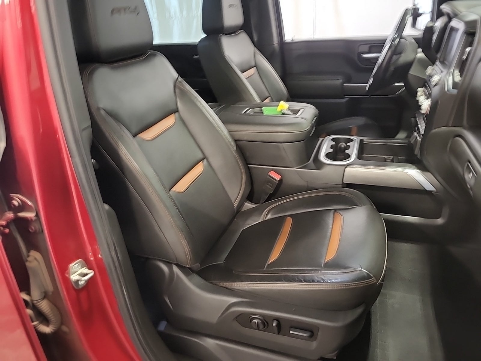 2022 GMC Sierra 2500HD AT4, 39898, Photo