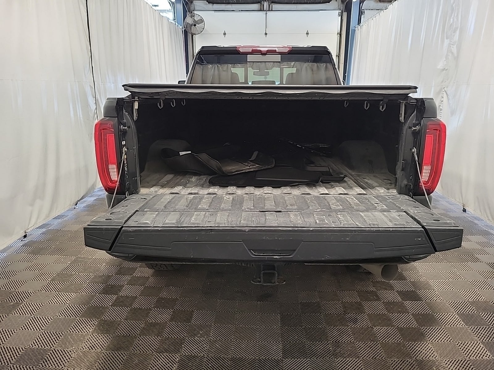 2022 GMC Sierra 2500HD AT4, 39914, Photo