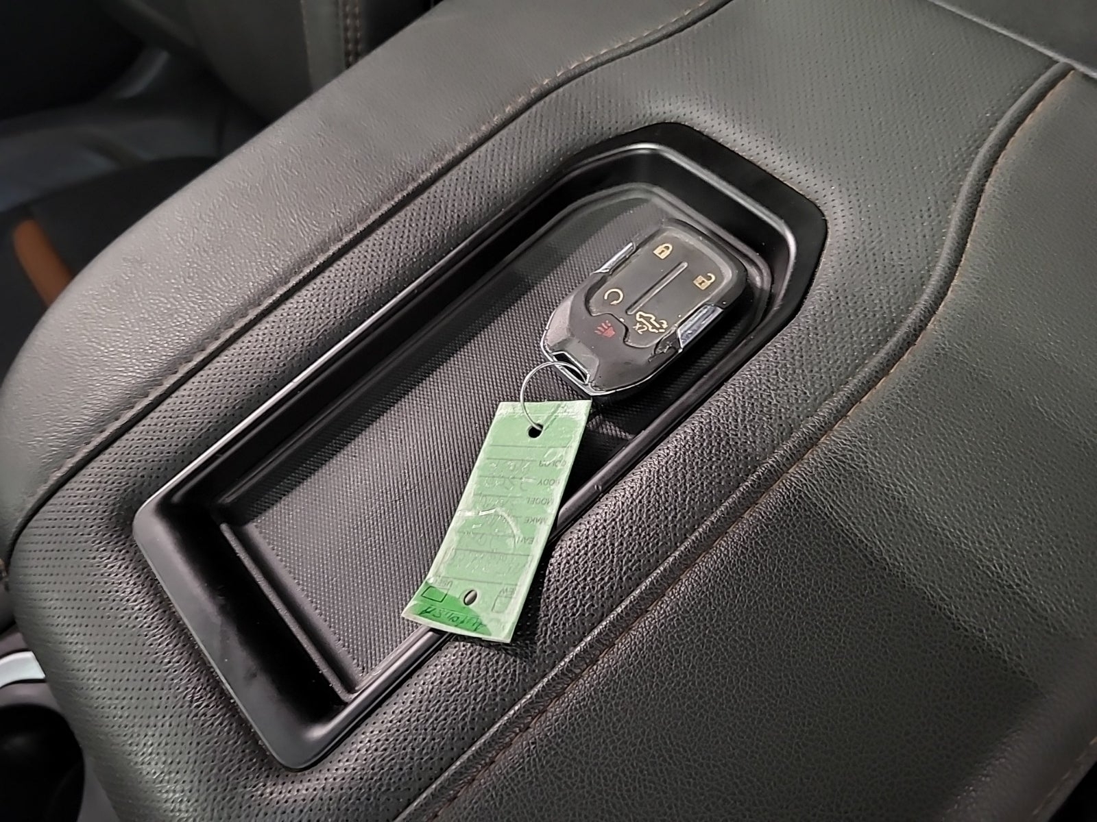 2022 GMC Sierra 2500HD AT4, 39914, Photo