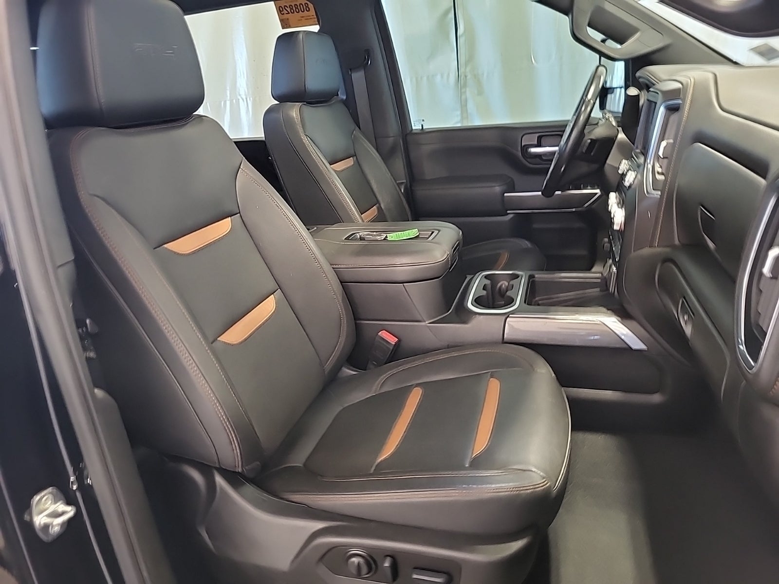 2022 GMC Sierra 2500HD AT4, 39914, Photo