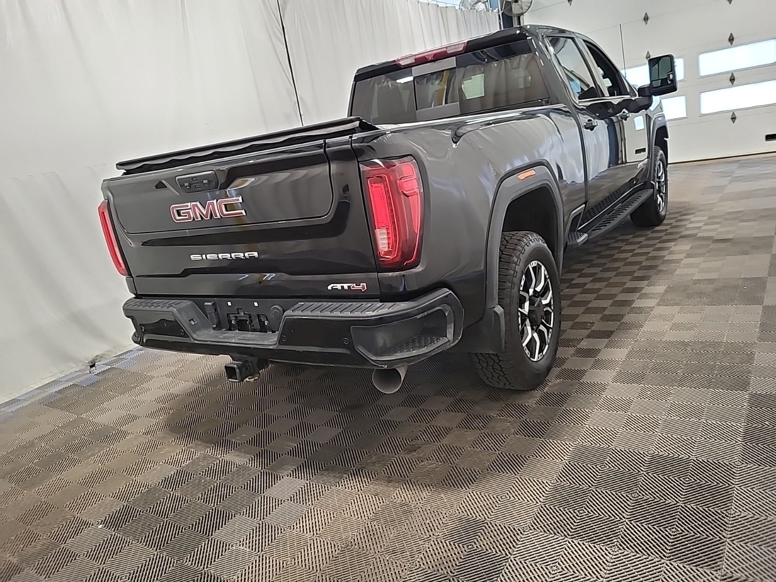 2022 GMC Sierra 2500HD AT4, 39914, Photo