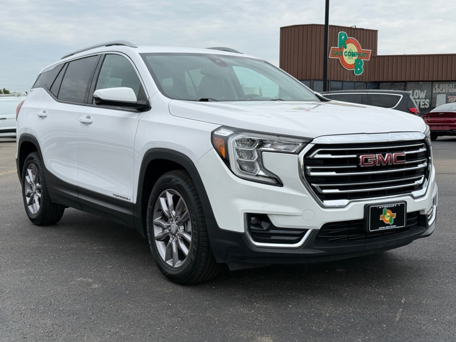 2022 GMC Terrain FWD SLT, 39803, Photo