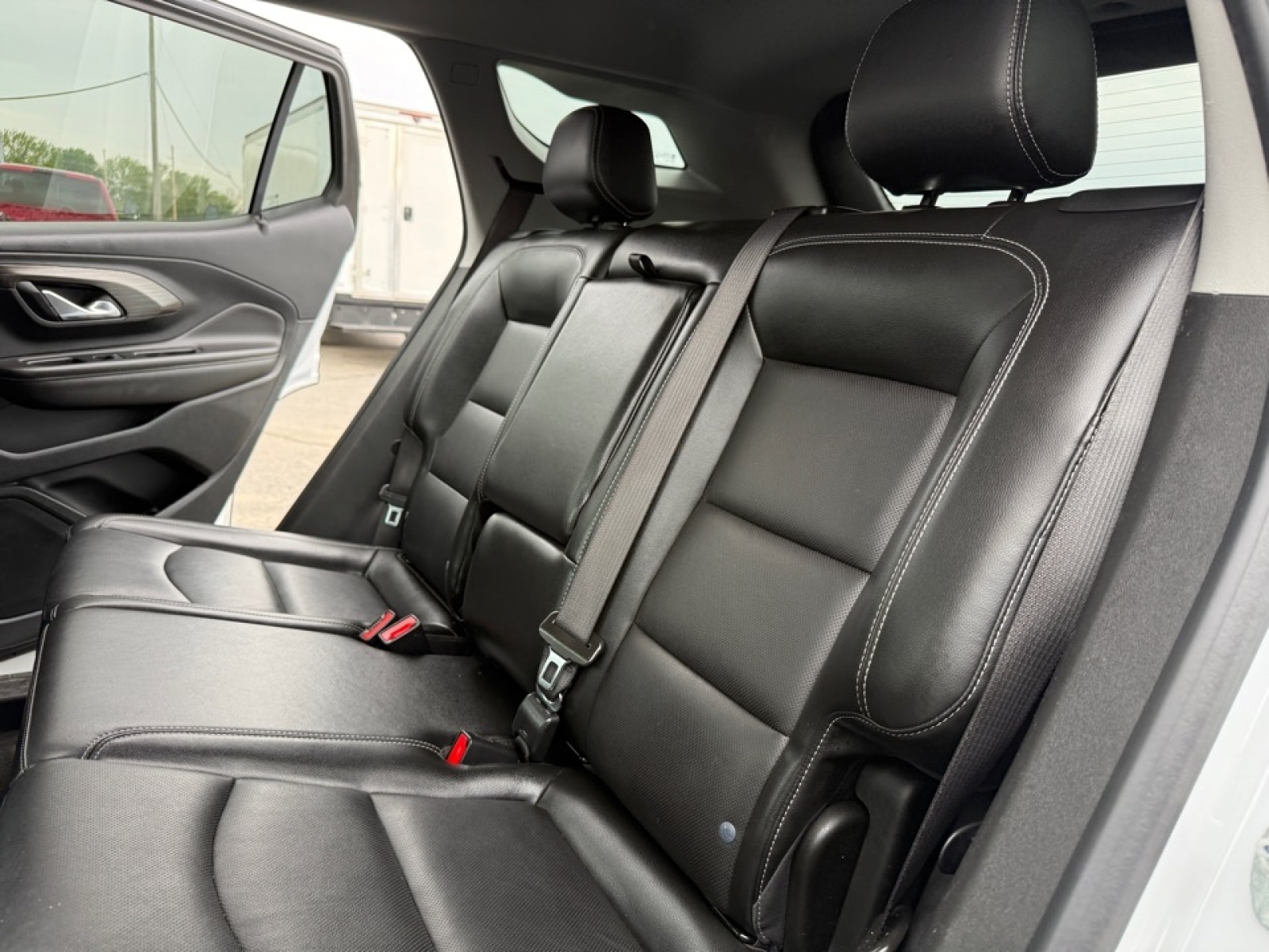 2022 GMC Terrain FWD SLT, 39803, Photo