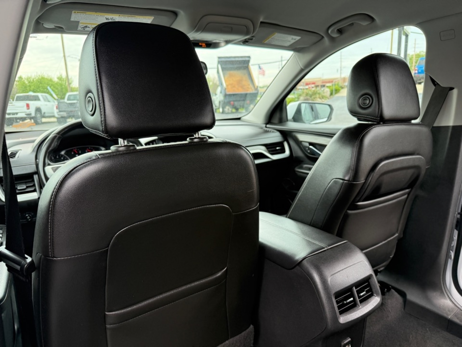 2022 GMC Terrain FWD SLT, 39803, Photo