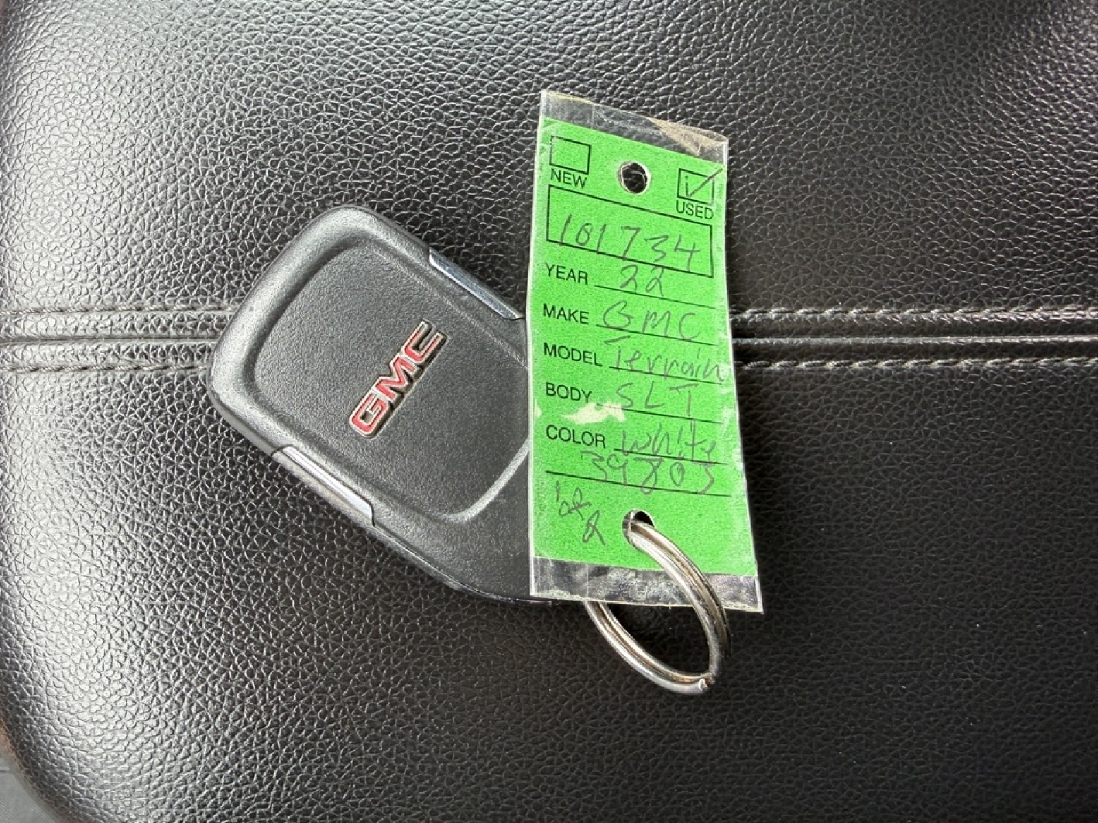 2022 GMC Terrain FWD SLT, 39803, Photo