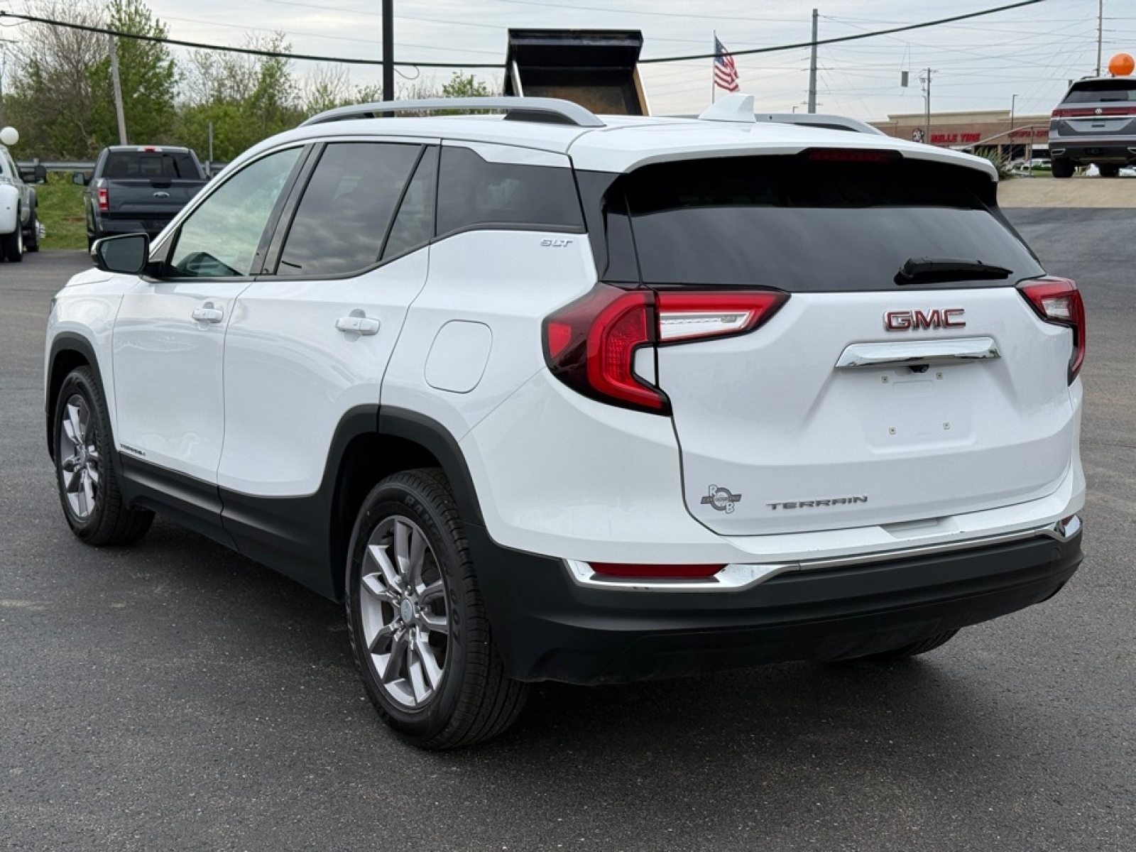 2022 GMC Terrain FWD SLT, 39803, Photo