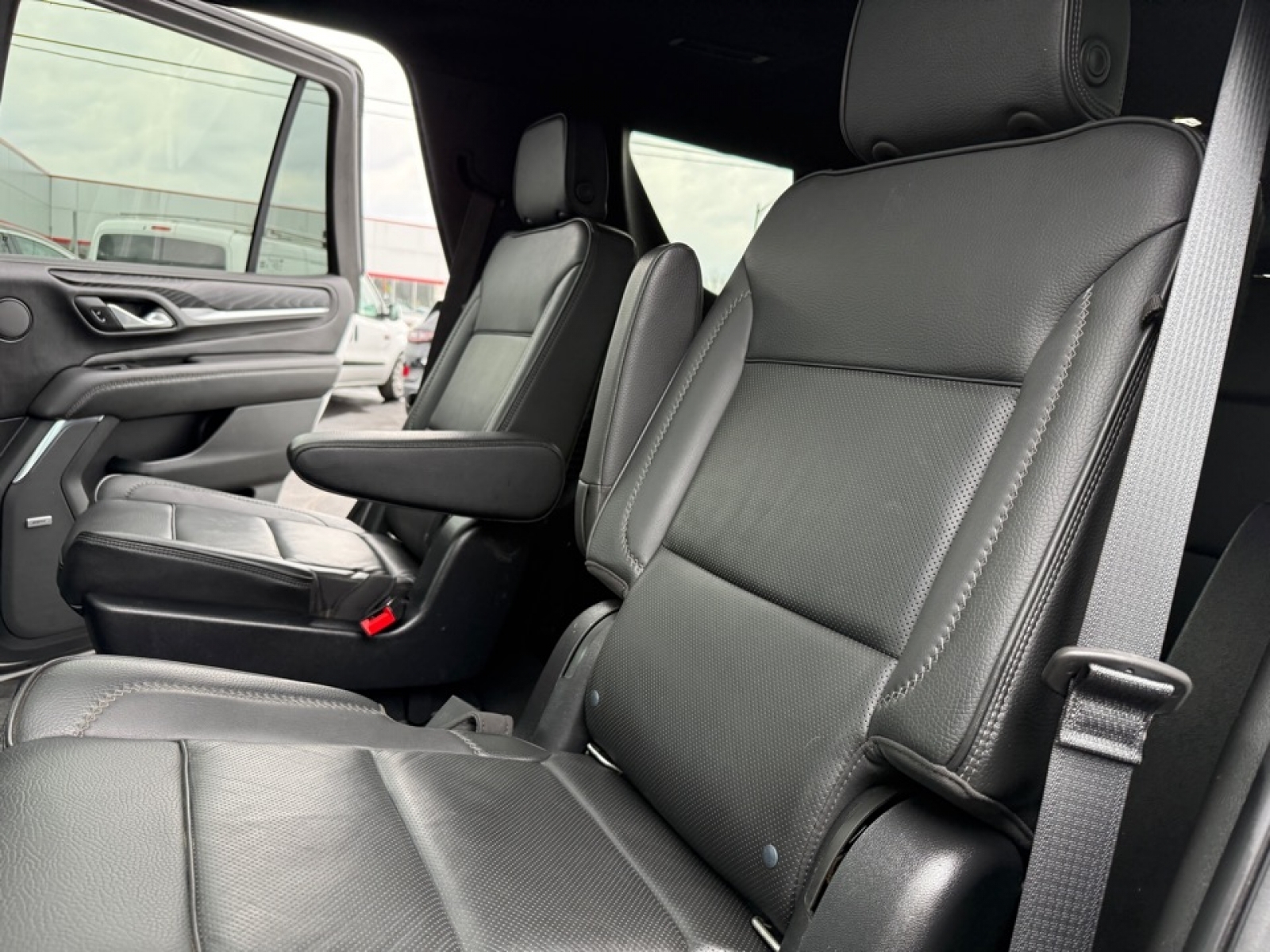 2022 GMC Yukon Denali, 39720, Photo