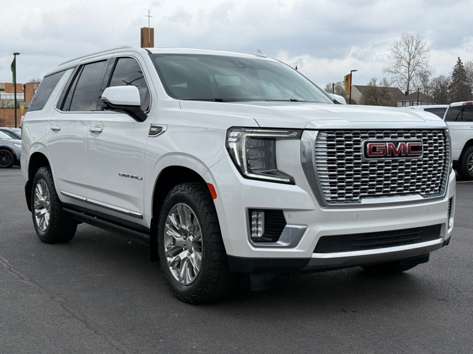 2022 GMC Yukon Denali, 39720, Photo