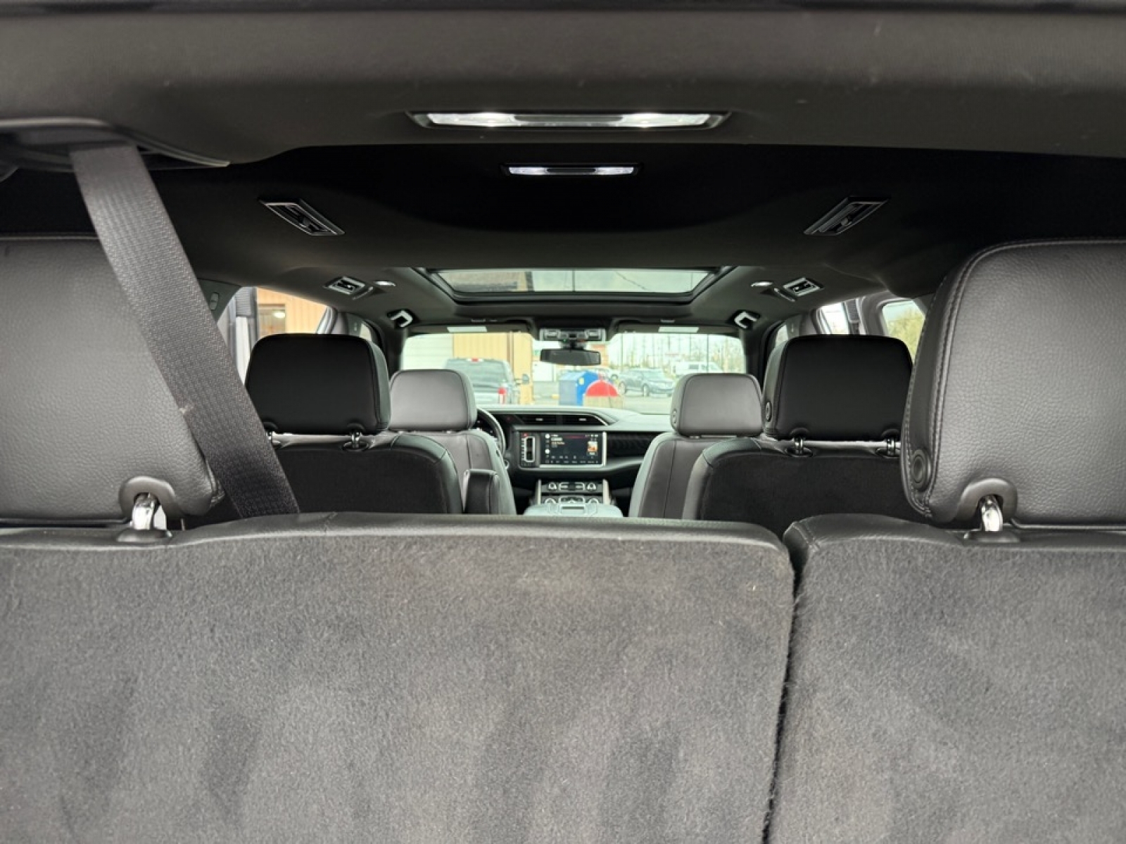 2022 GMC Yukon Denali, 39720, Photo