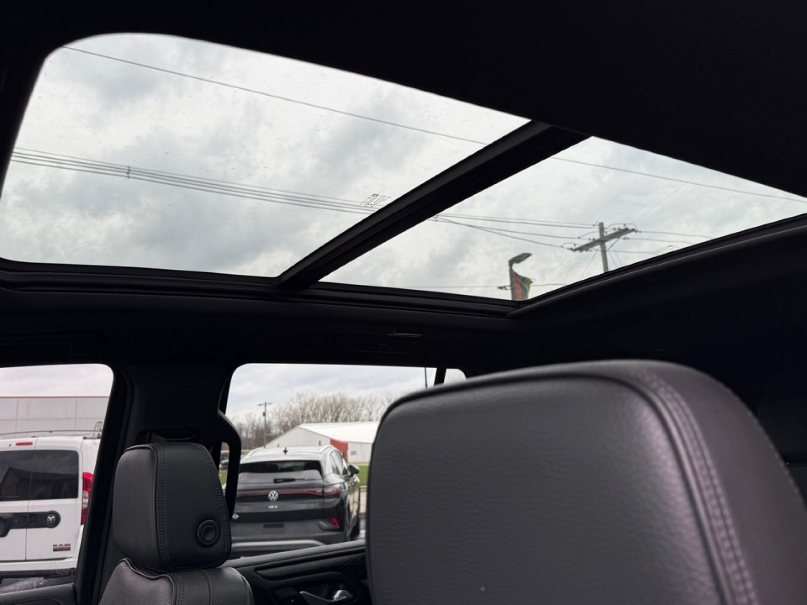 2022 GMC Yukon Denali, 39720, Photo