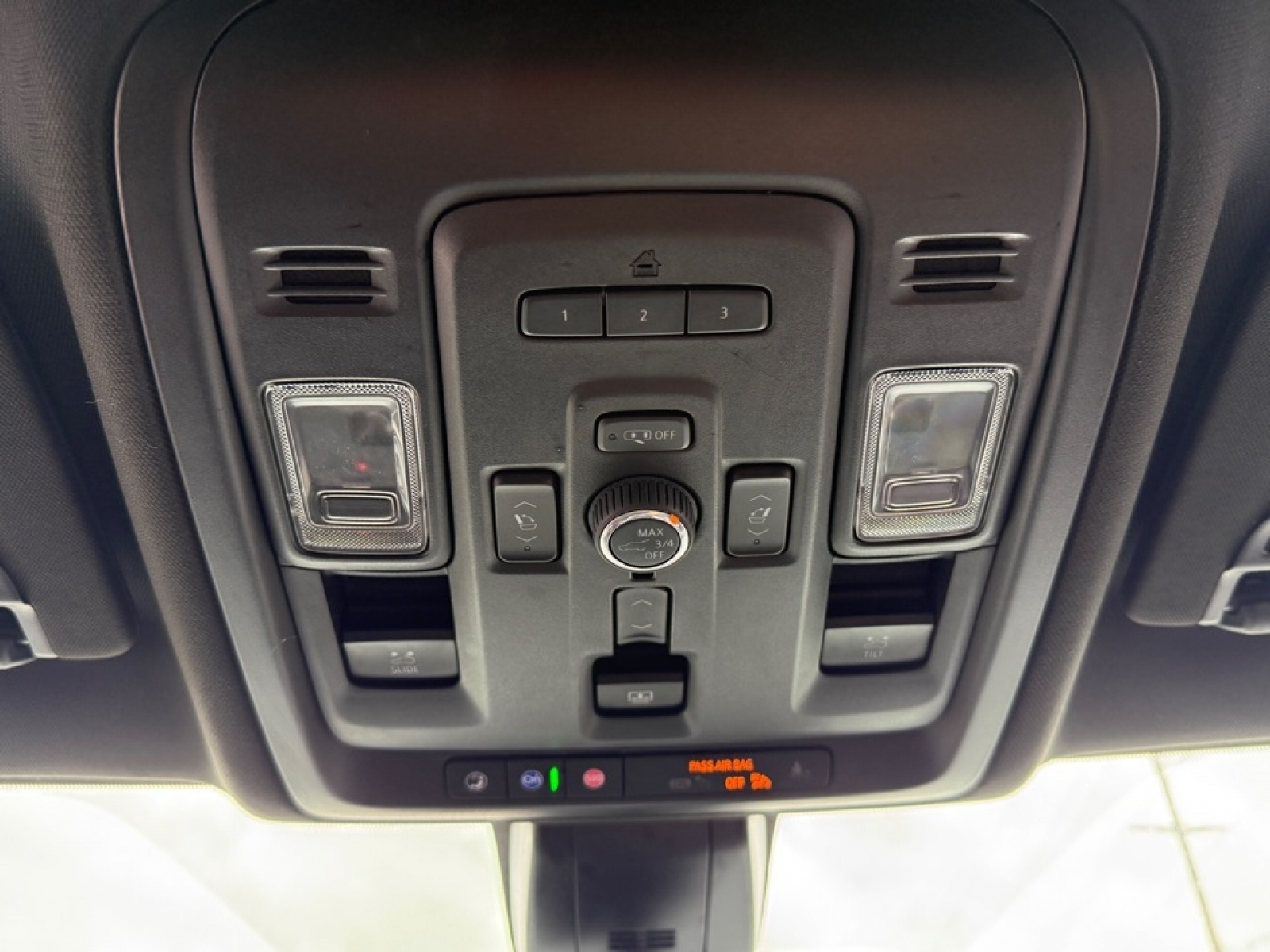 2022 GMC Yukon Denali, 39720, Photo