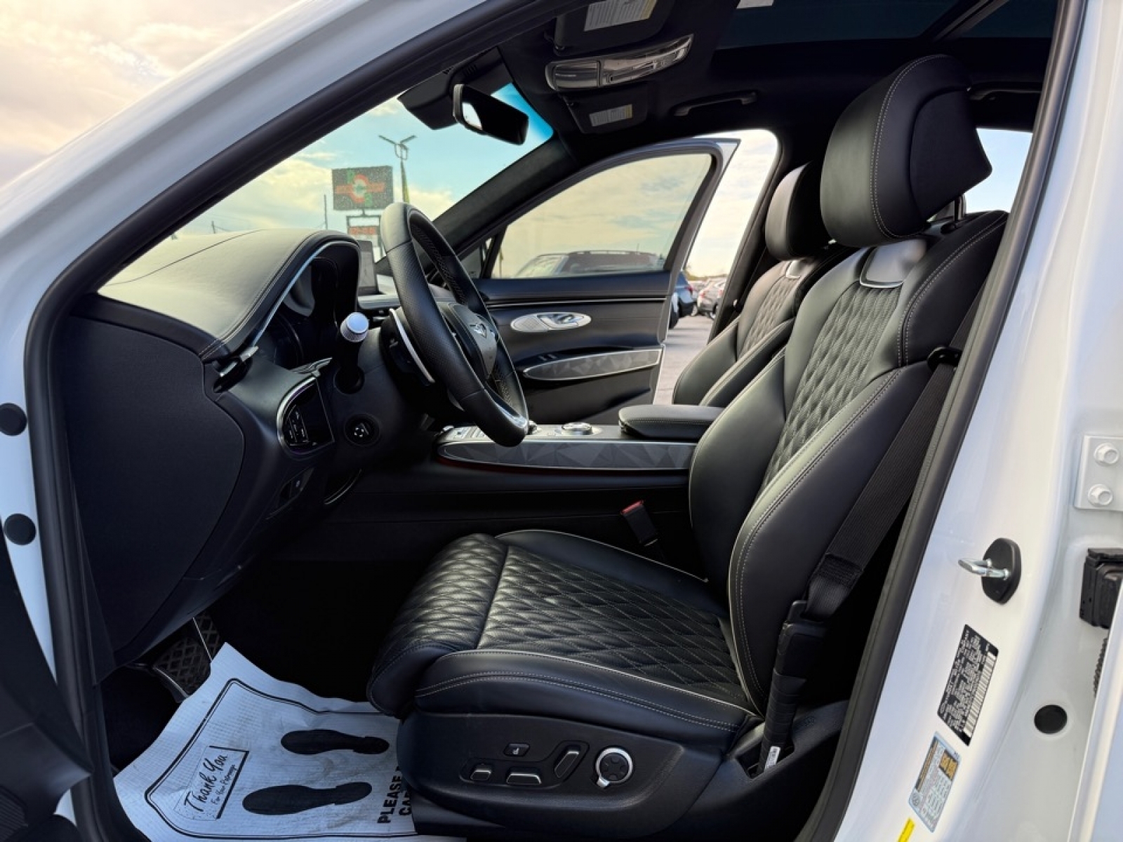 2022 Genesis GV70 3.5T AWD Sport, 38917, Photo