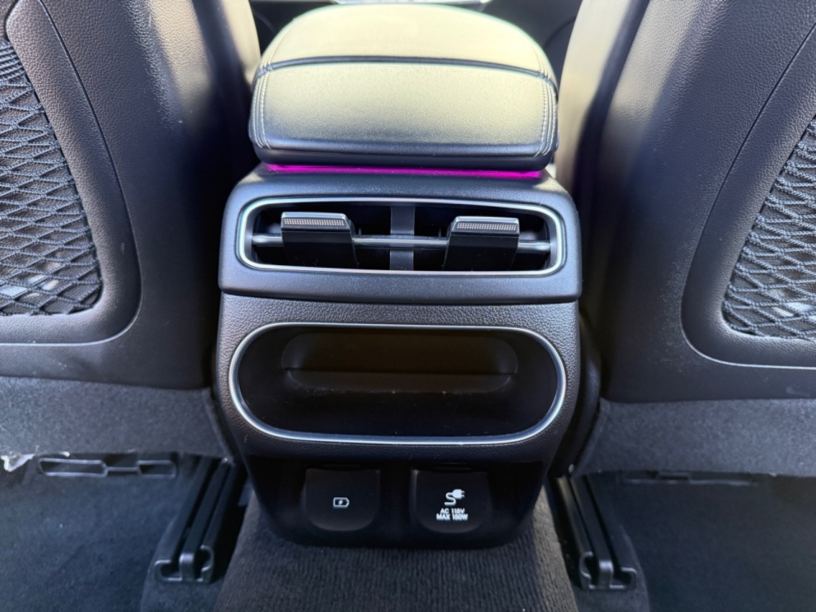 2022 Genesis GV70 3.5T AWD Sport, 38917, Photo