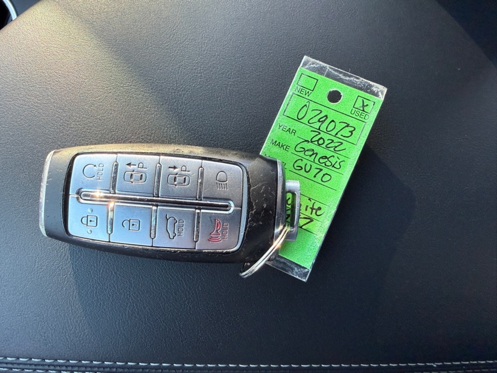 2022 Genesis GV70 3.5T AWD Sport, 38917, Photo