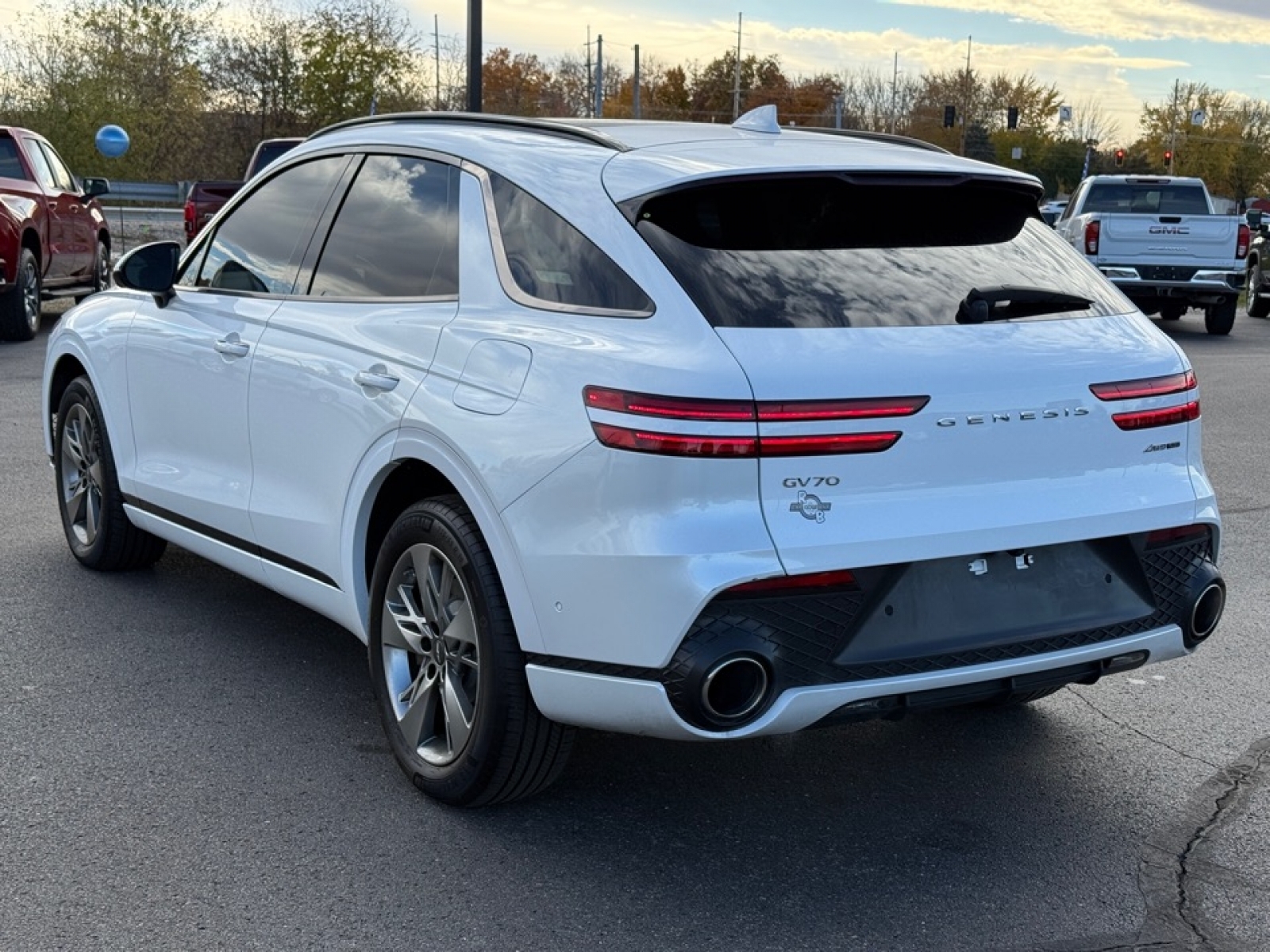 2022 Genesis GV70 3.5T AWD Sport, 38917, Photo